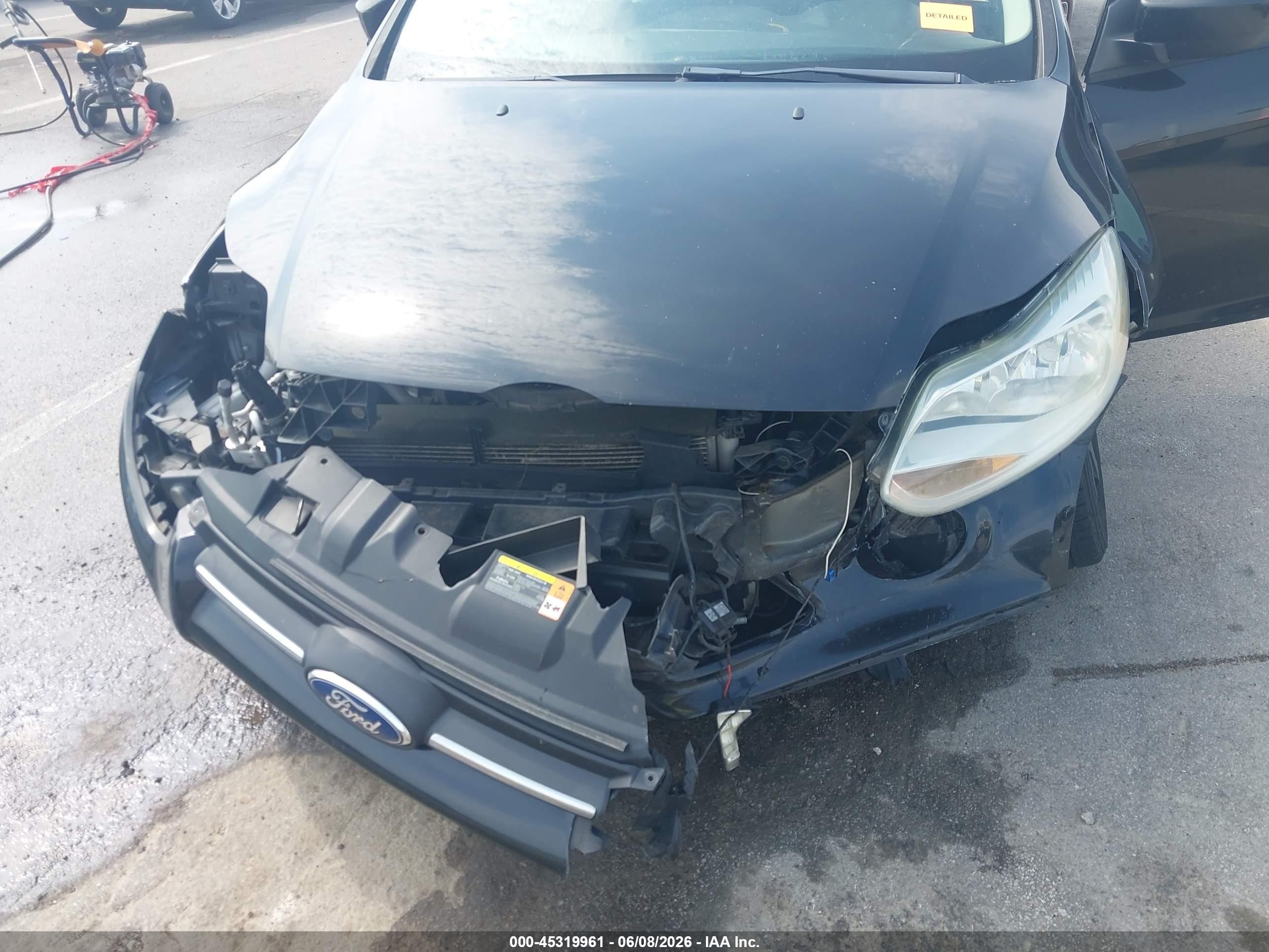 2012 Ford Focus Se Черный vin: 1FAHP3F2XCL163238