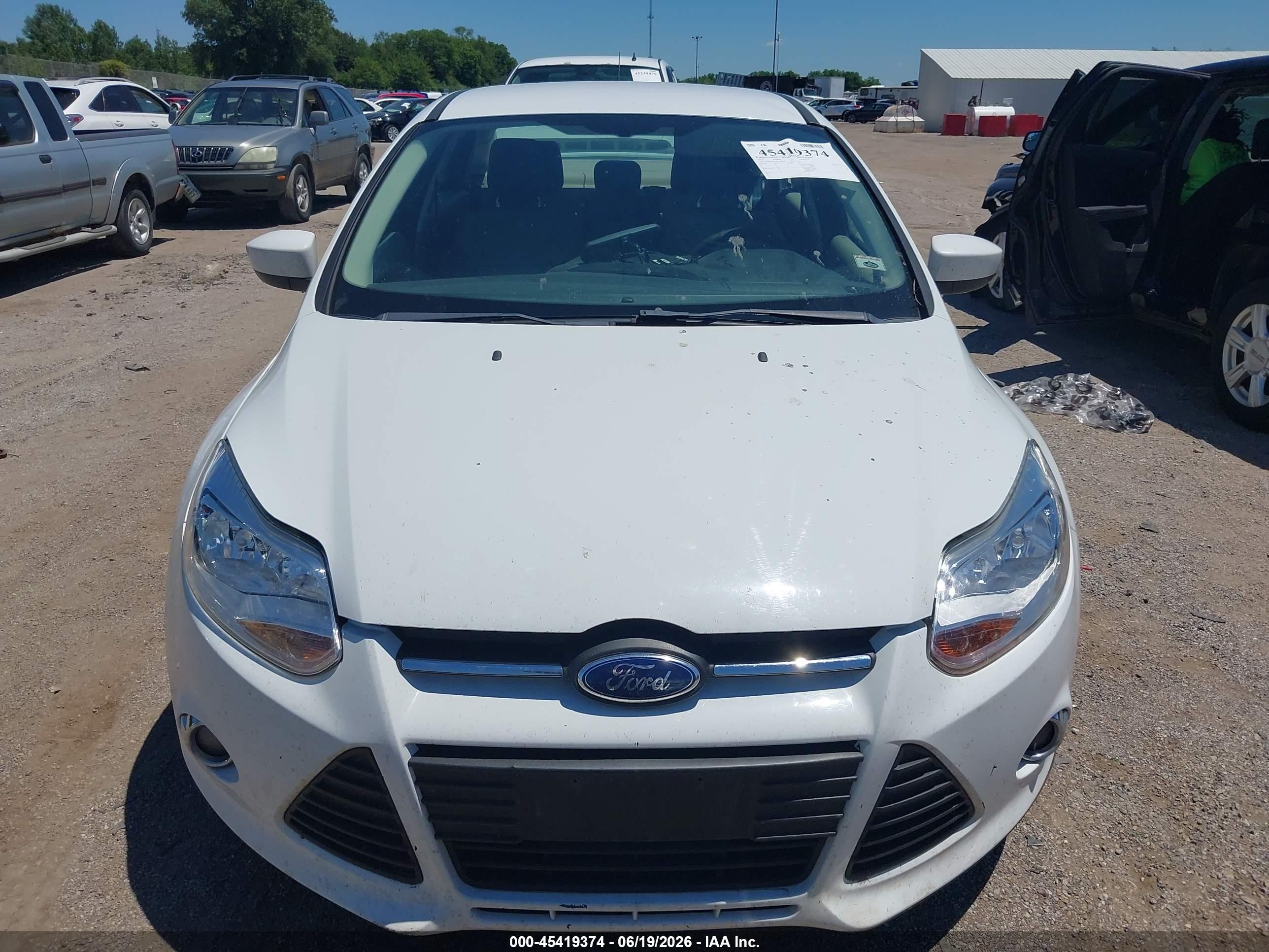 2012 Ford Focus Se White vin: 1FAHP3F2XCL174627