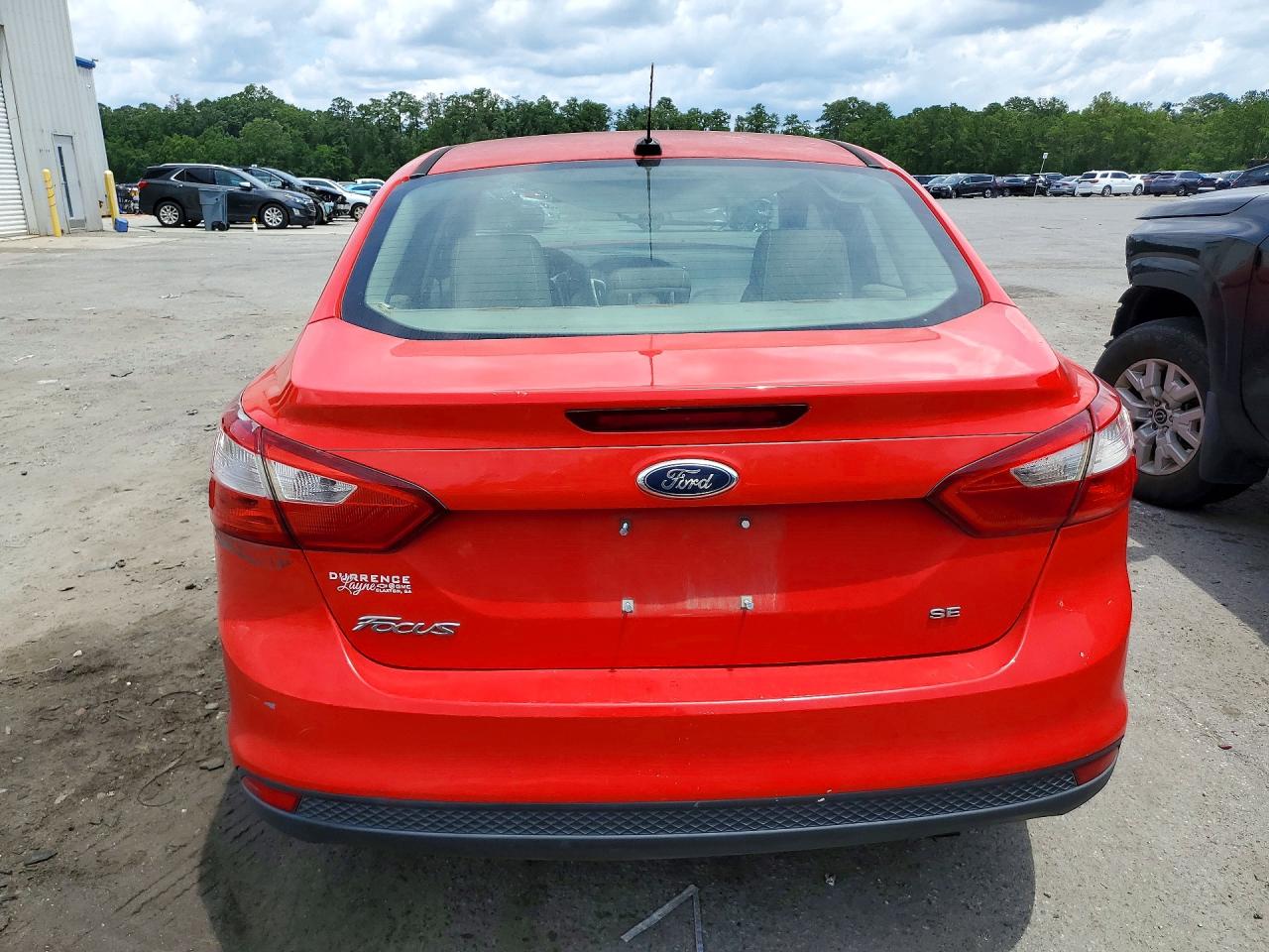 2012 Ford Focus Se Red vin: 1FAHP3F2XCL178466