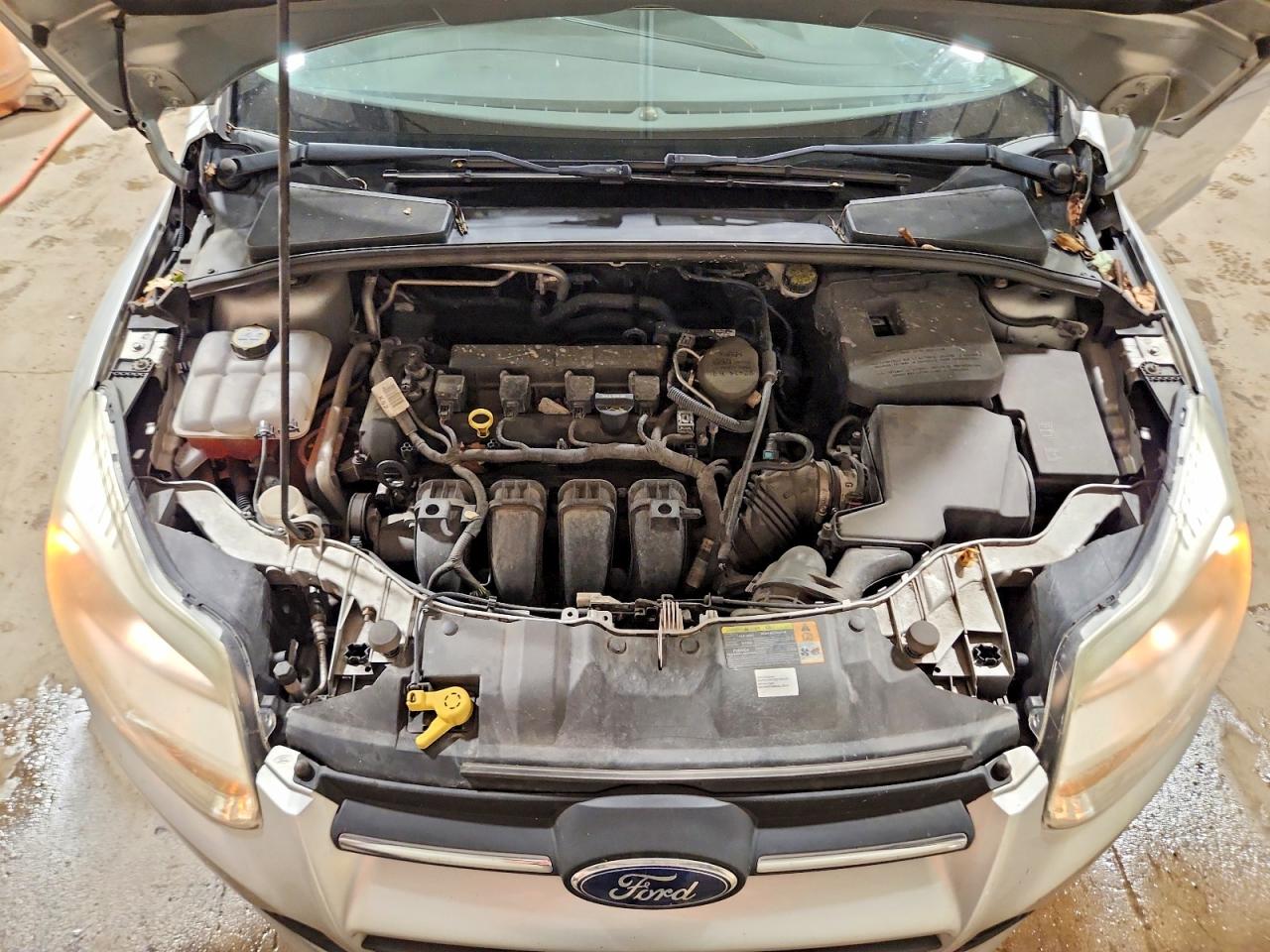 2012 Ford Focus Se Silver vin: 1FAHP3F2XCL193534