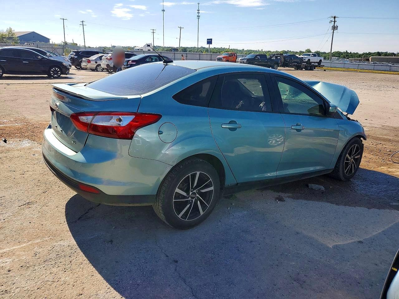 2012 Ford Focus Se Turquoise vin: 1FAHP3F2XCL219503