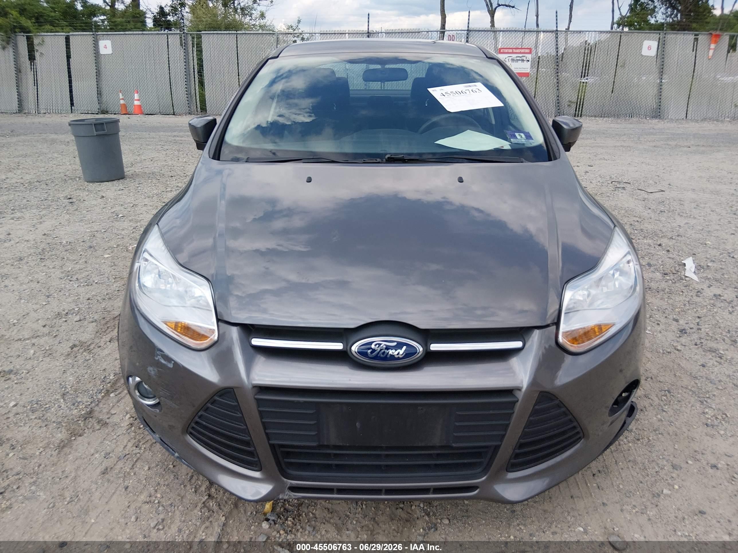 2012 Ford Focus Se Gray vin: 1FAHP3F2XCL230453