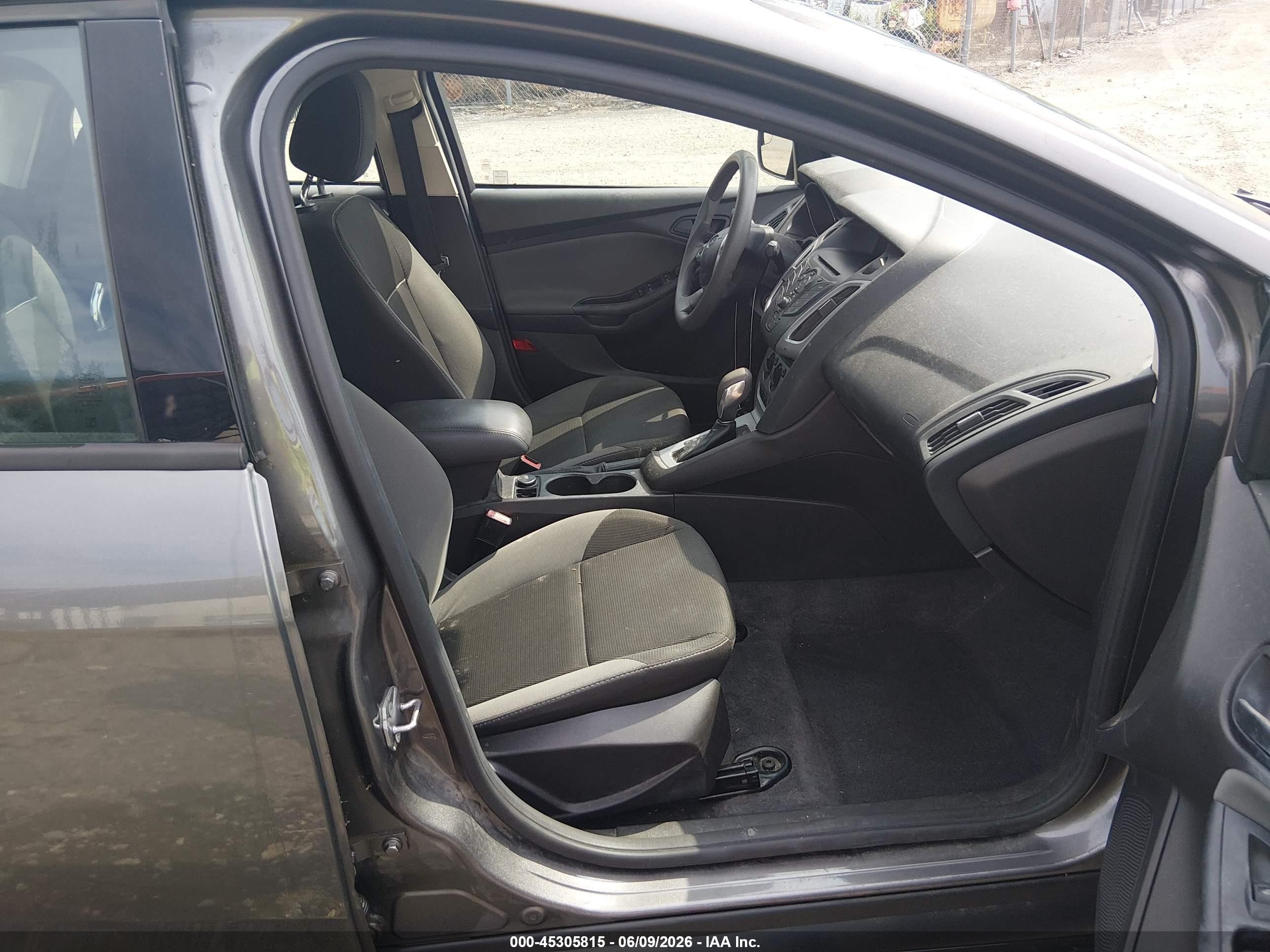 2012 Ford Focus Se Gray vin: 1FAHP3F2XCL253876