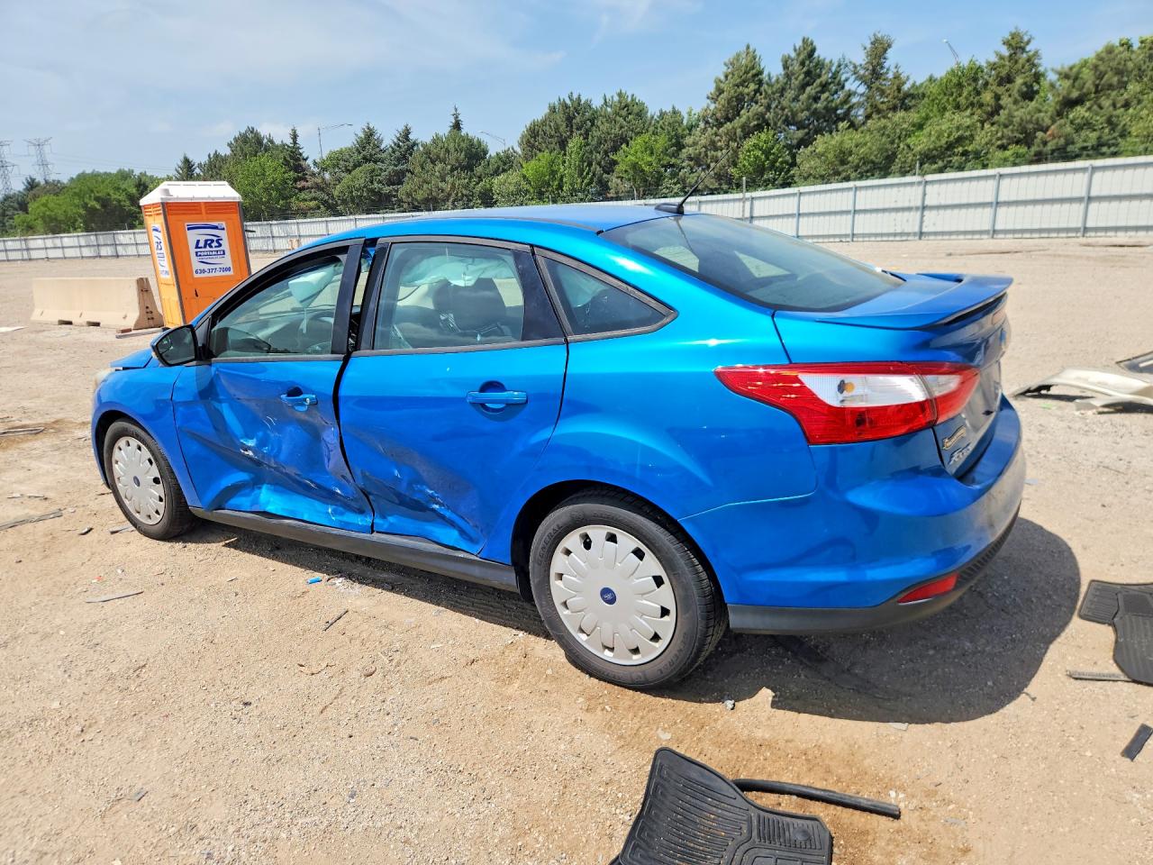 2012 Ford Focus Se Синий vin: 1FAHP3F2XCL260987