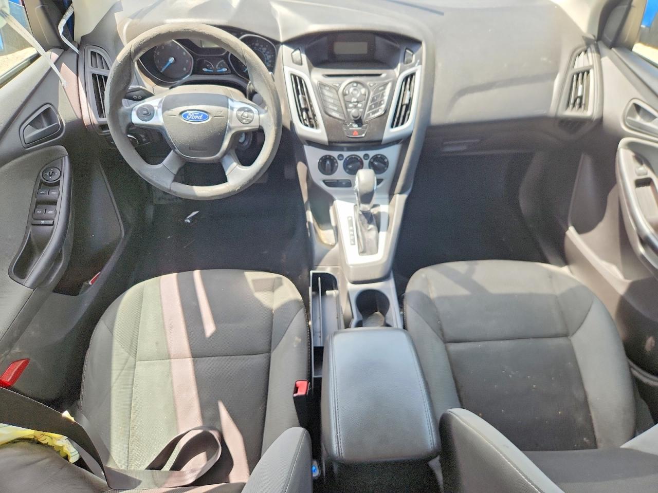 2012 Ford Focus Se Синий vin: 1FAHP3F2XCL260987