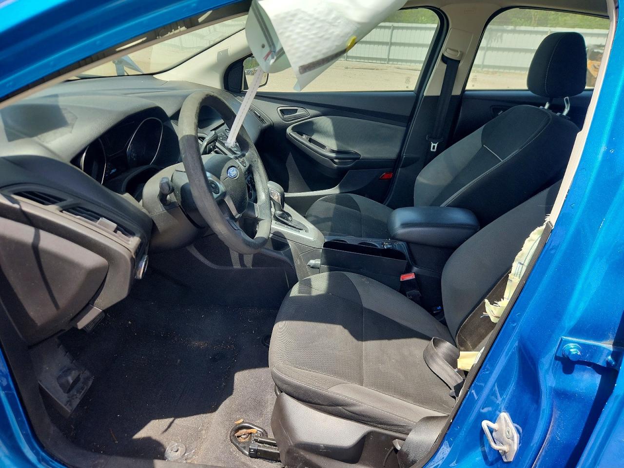 2012 Ford Focus Se Синий vin: 1FAHP3F2XCL260987