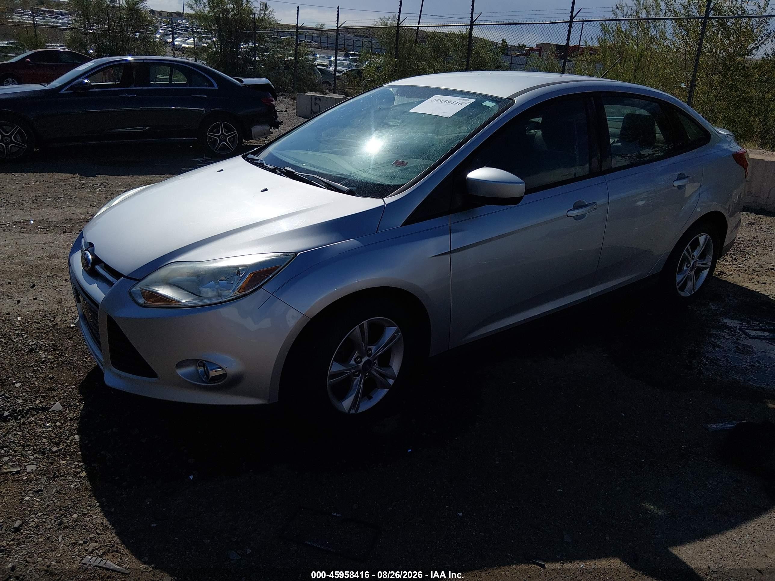 2012 Ford Focus Se Silver vin: 1FAHP3F2XCL261833