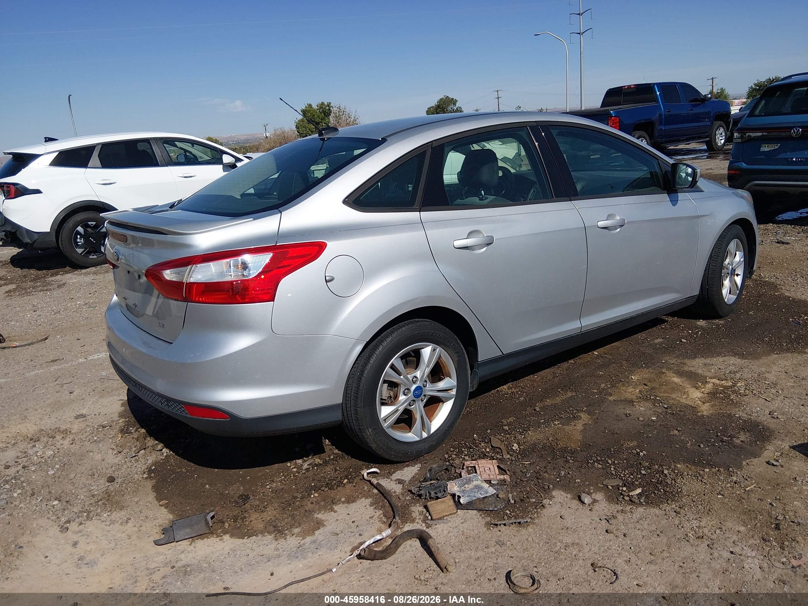 2012 Ford Focus Se Silver vin: 1FAHP3F2XCL261833