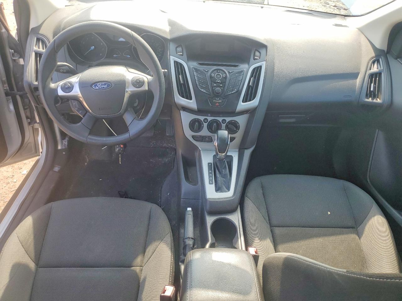 2012 Ford Focus Se Silver vin: 1FAHP3F2XCL266868