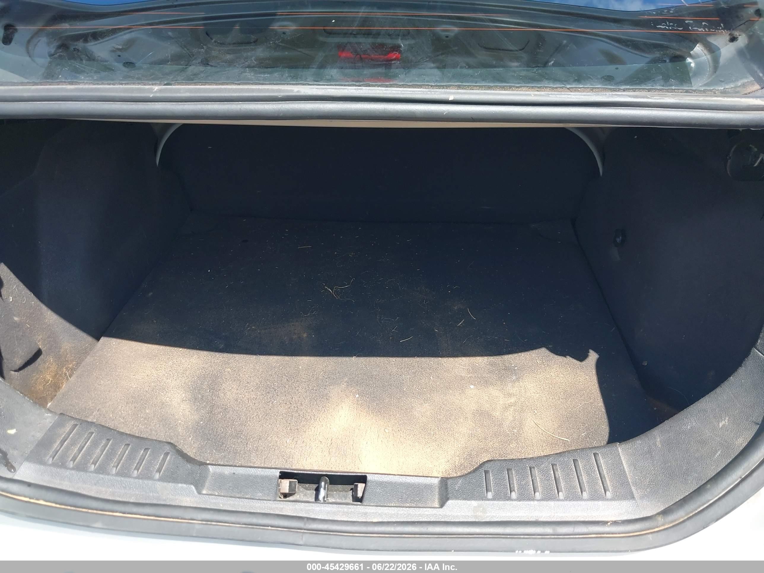 2012 Ford Focus Se Silver vin: 1FAHP3F2XCL273027