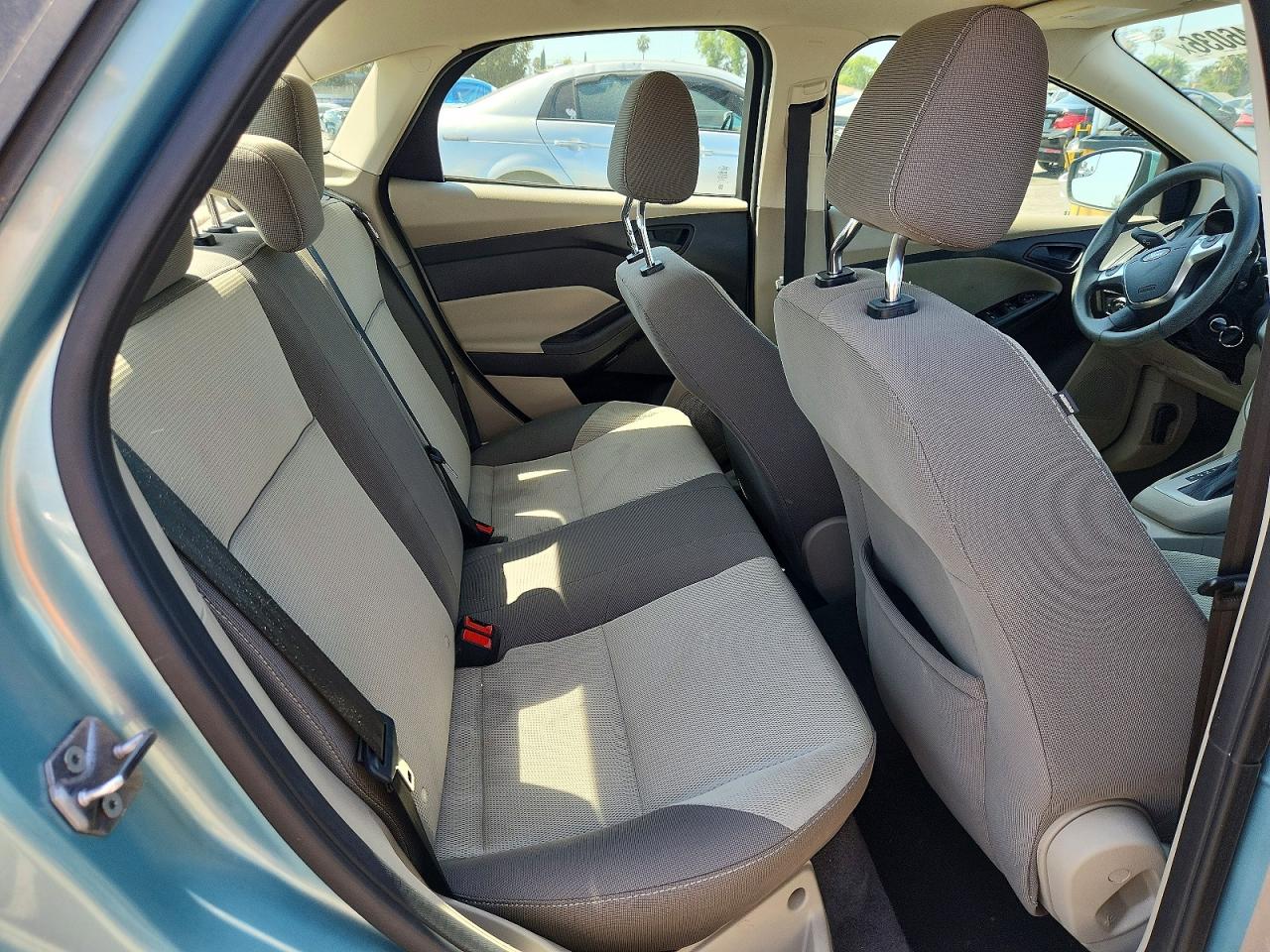 2012 Ford Focus Se Teal vin: 1FAHP3F2XCL319973