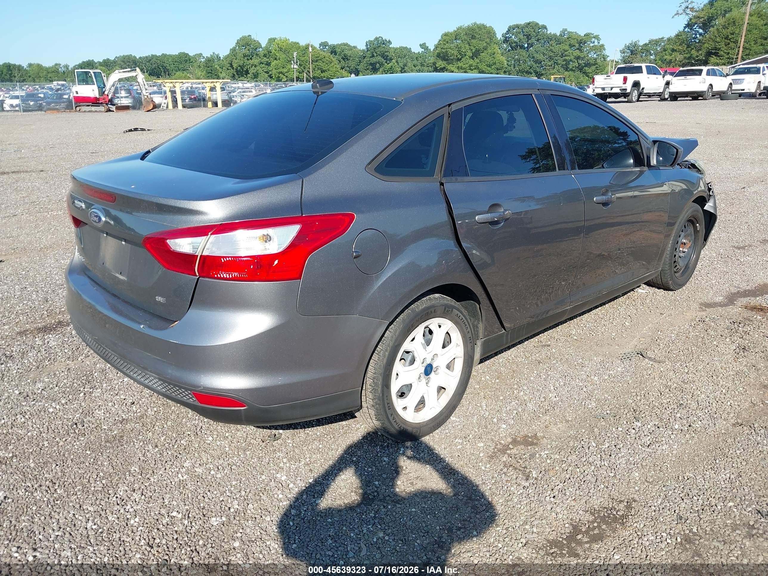 2012 Ford Focus Se Gray vin: 1FAHP3F2XCL327877