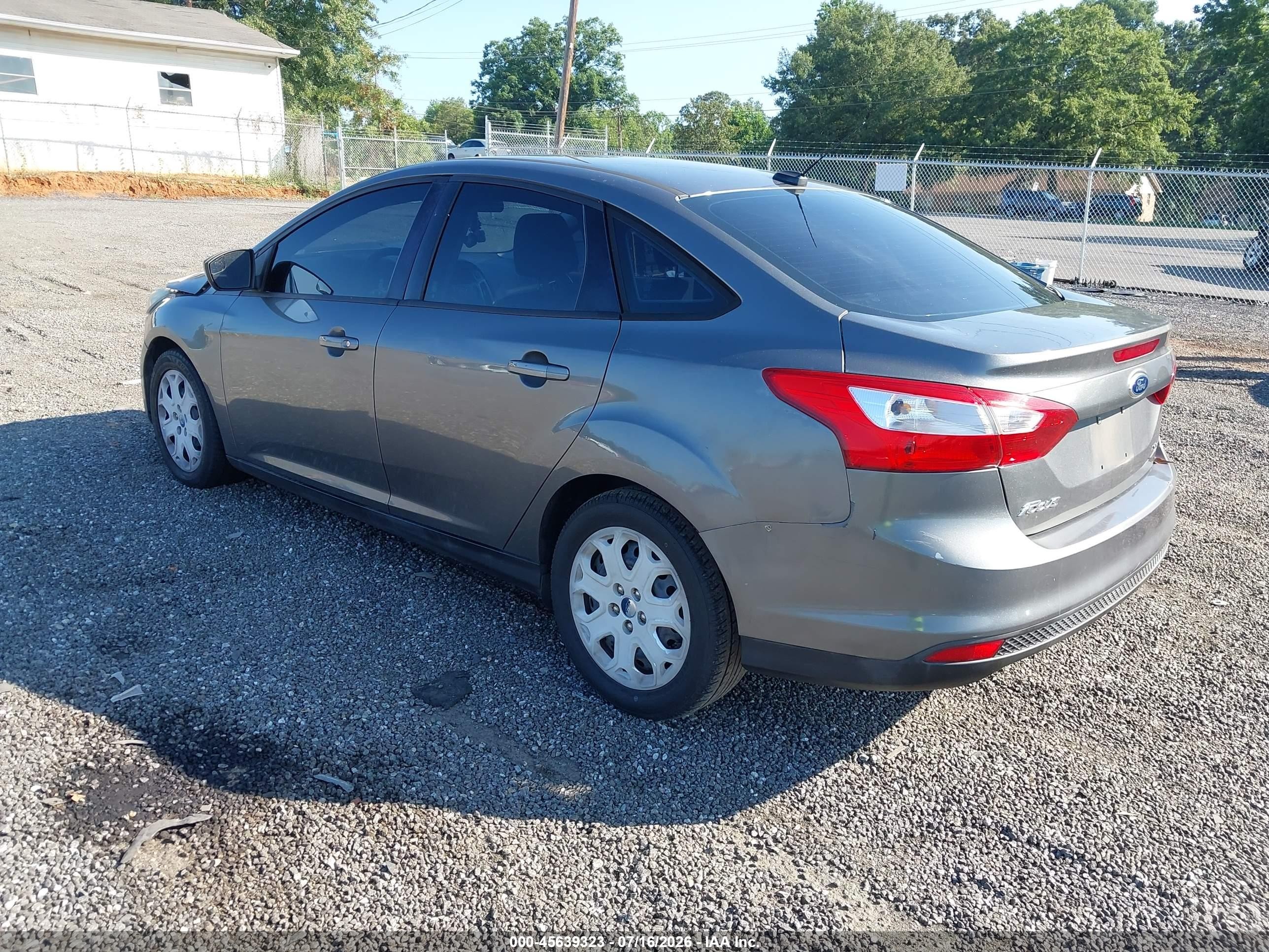 2012 Ford Focus Se Gray vin: 1FAHP3F2XCL327877