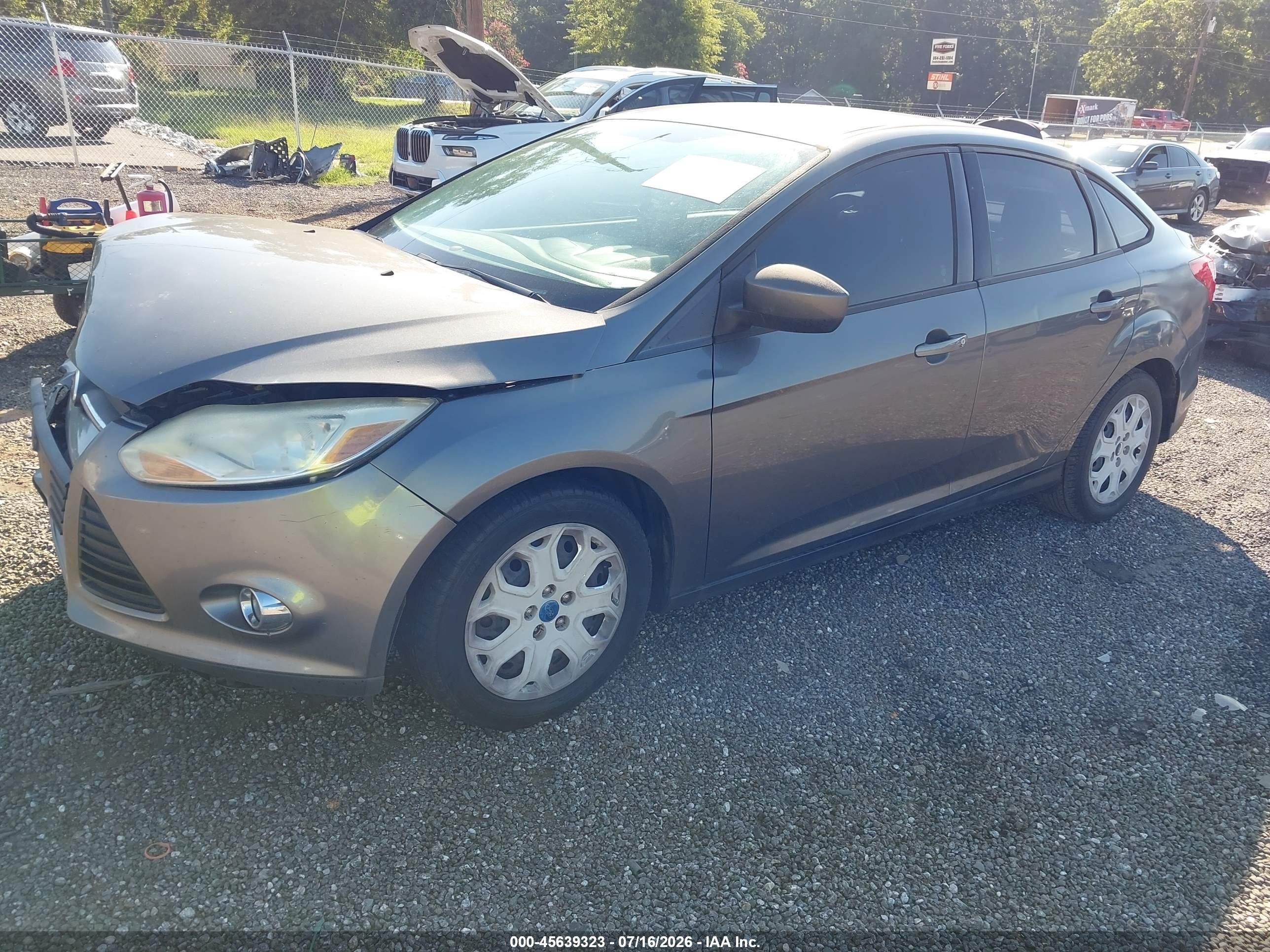 2012 Ford Focus Se Gray vin: 1FAHP3F2XCL327877