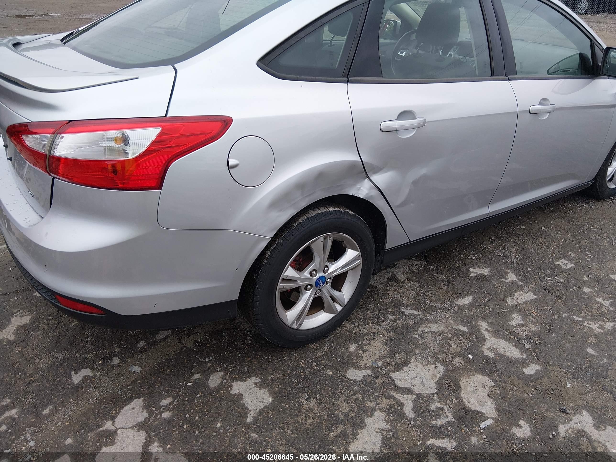 2012 Ford Focus Se Silver vin: 1FAHP3F2XCL341343