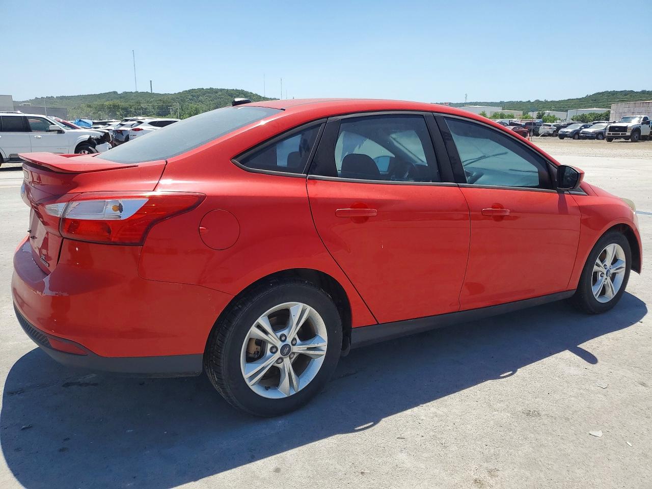 2012 Ford Focus Se Red vin: 1FAHP3F2XCL391496