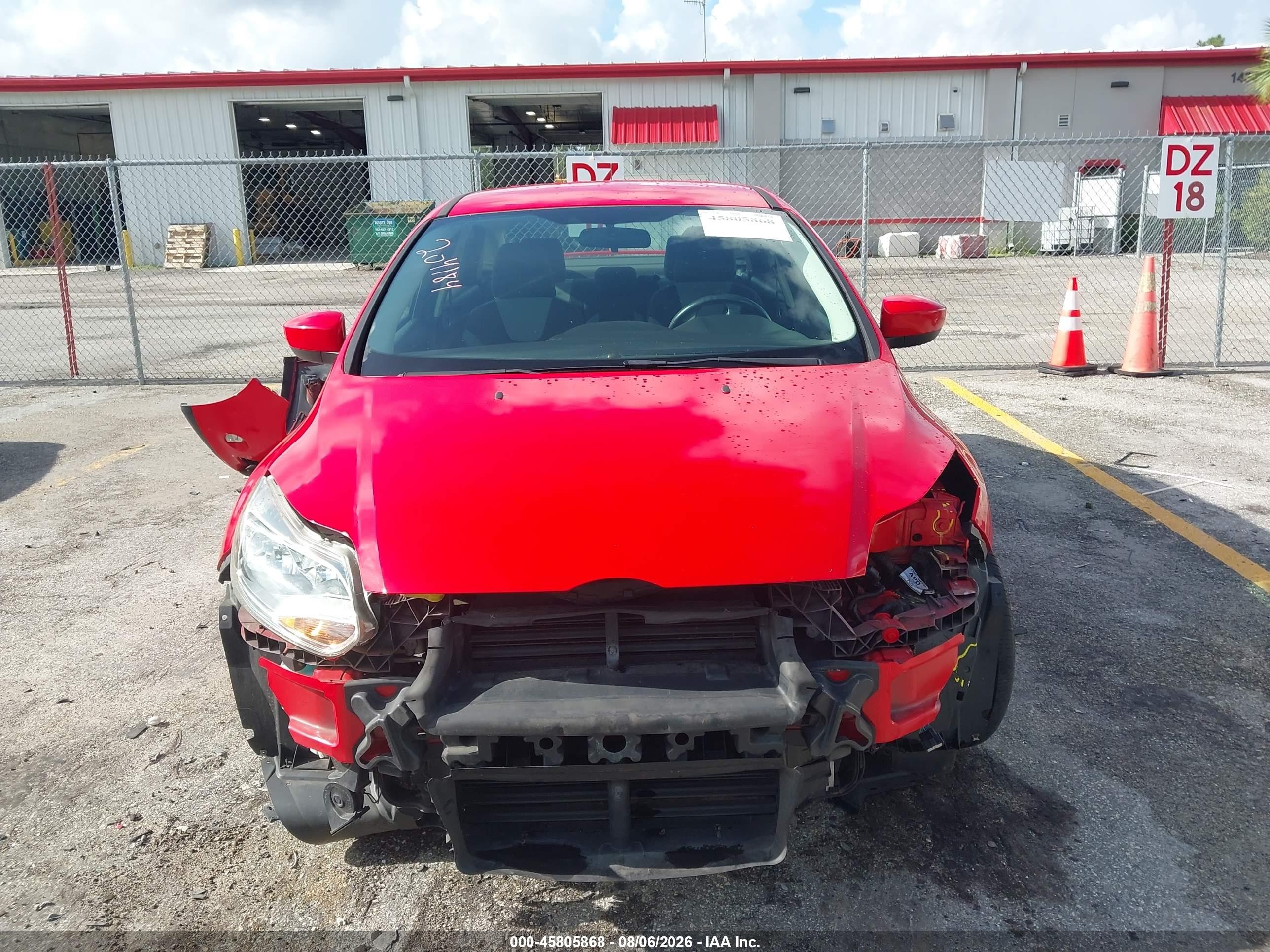 2012 Ford Focus Se Red vin: 1FAHP3F2XCL408149