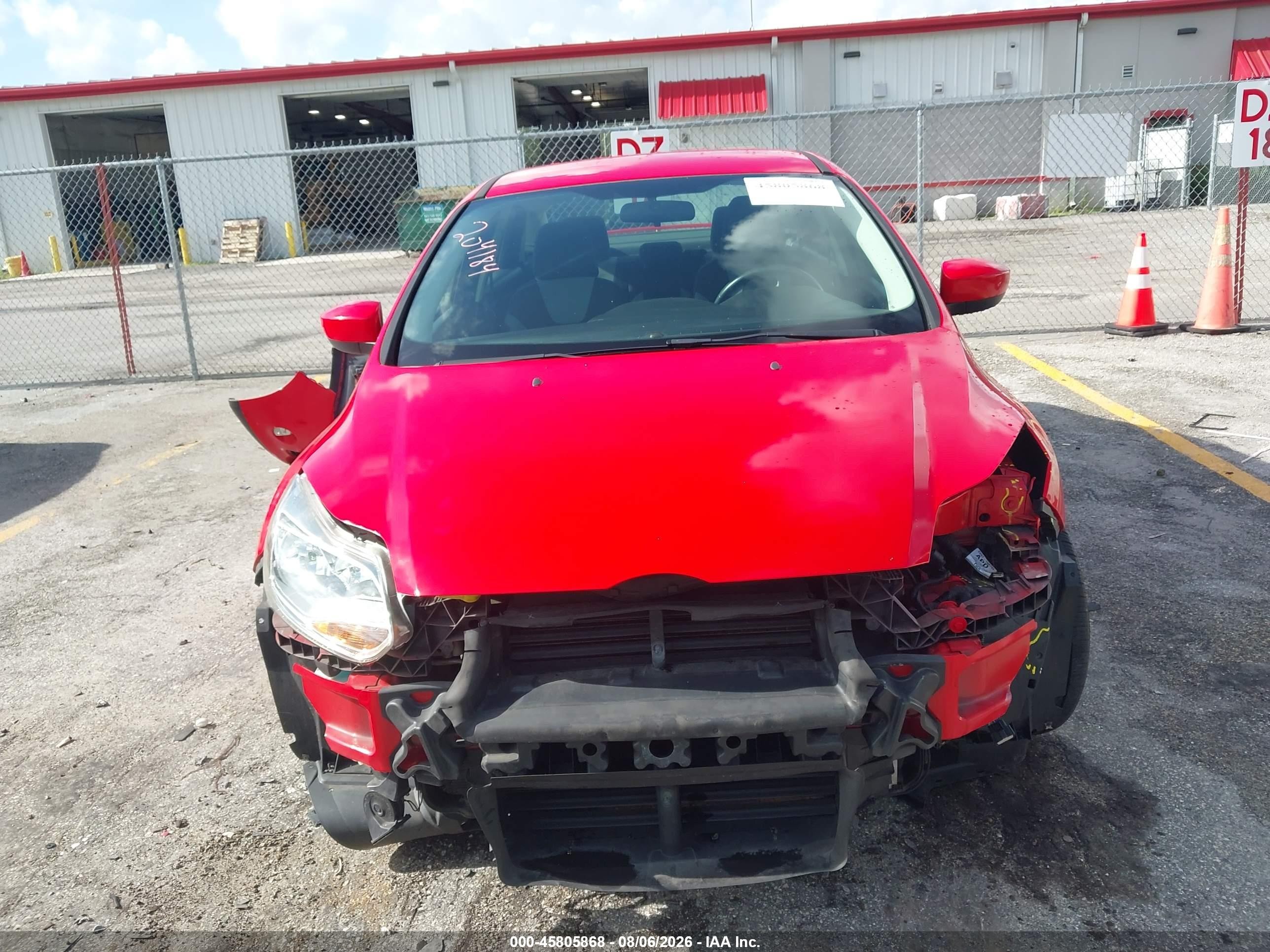 2012 Ford Focus Se Red vin: 1FAHP3F2XCL408149
