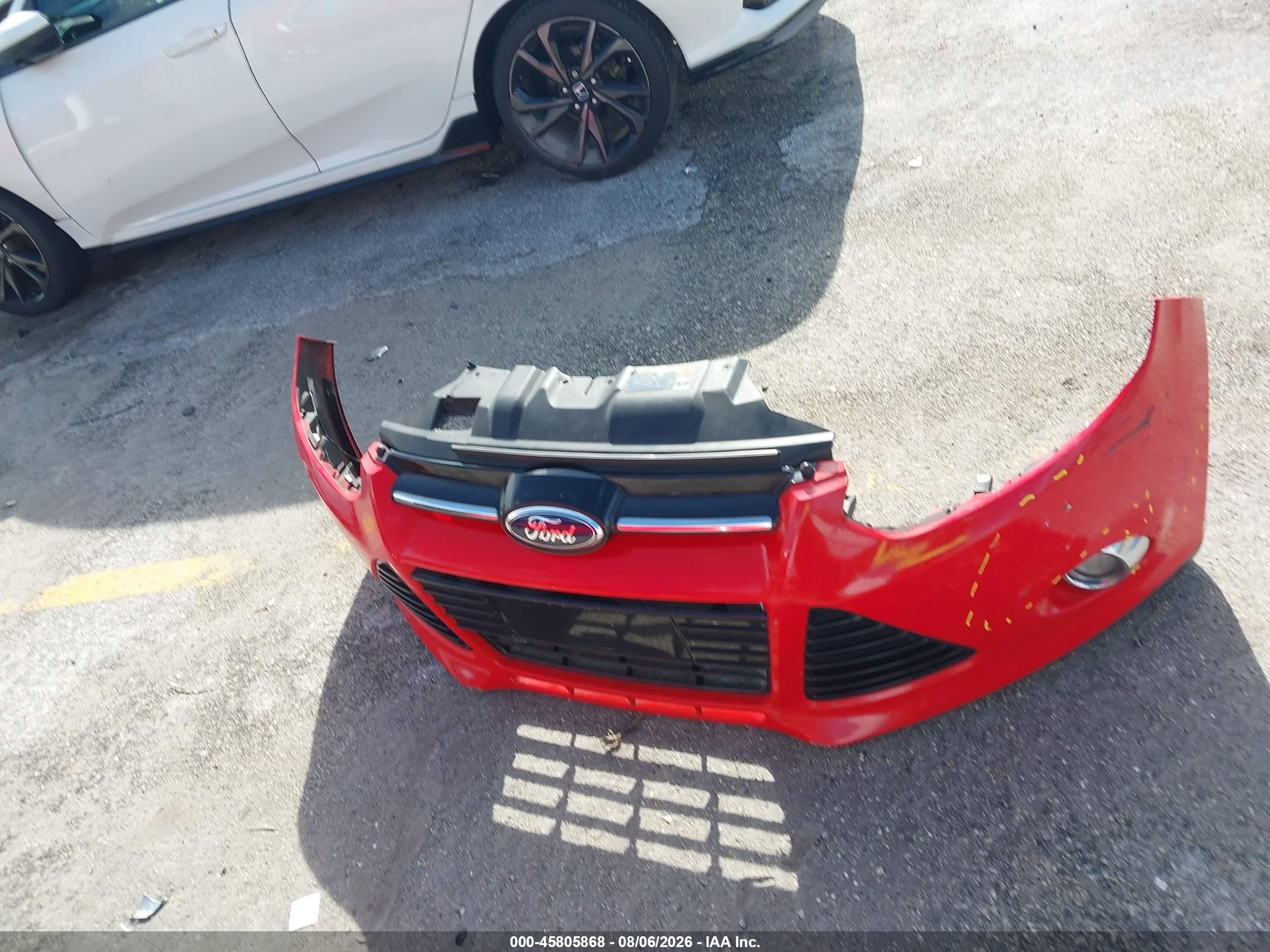 2012 Ford Focus Se Red vin: 1FAHP3F2XCL408149
