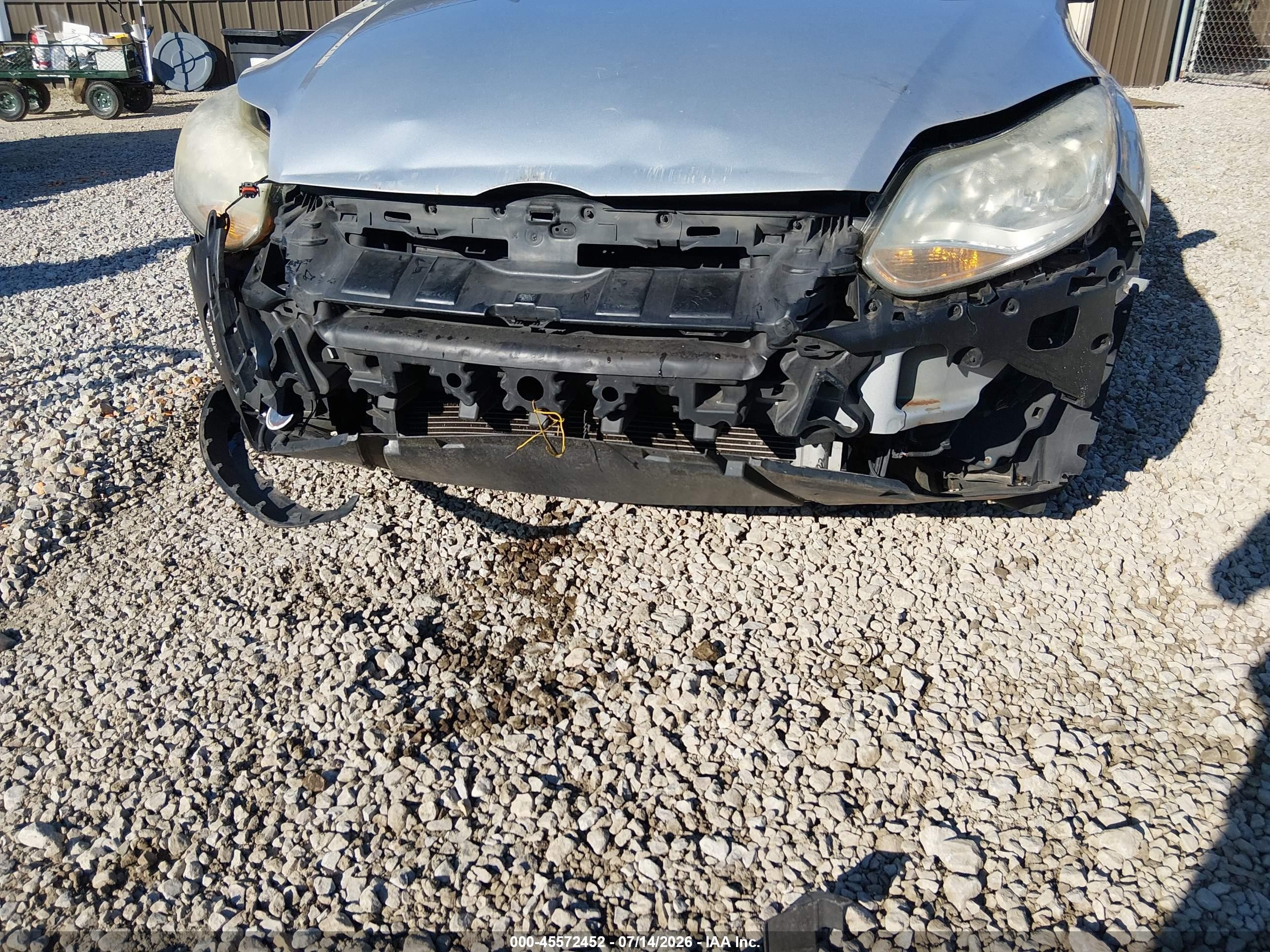 2012 Ford Focus Se Silver vin: 1FAHP3F2XCL413674