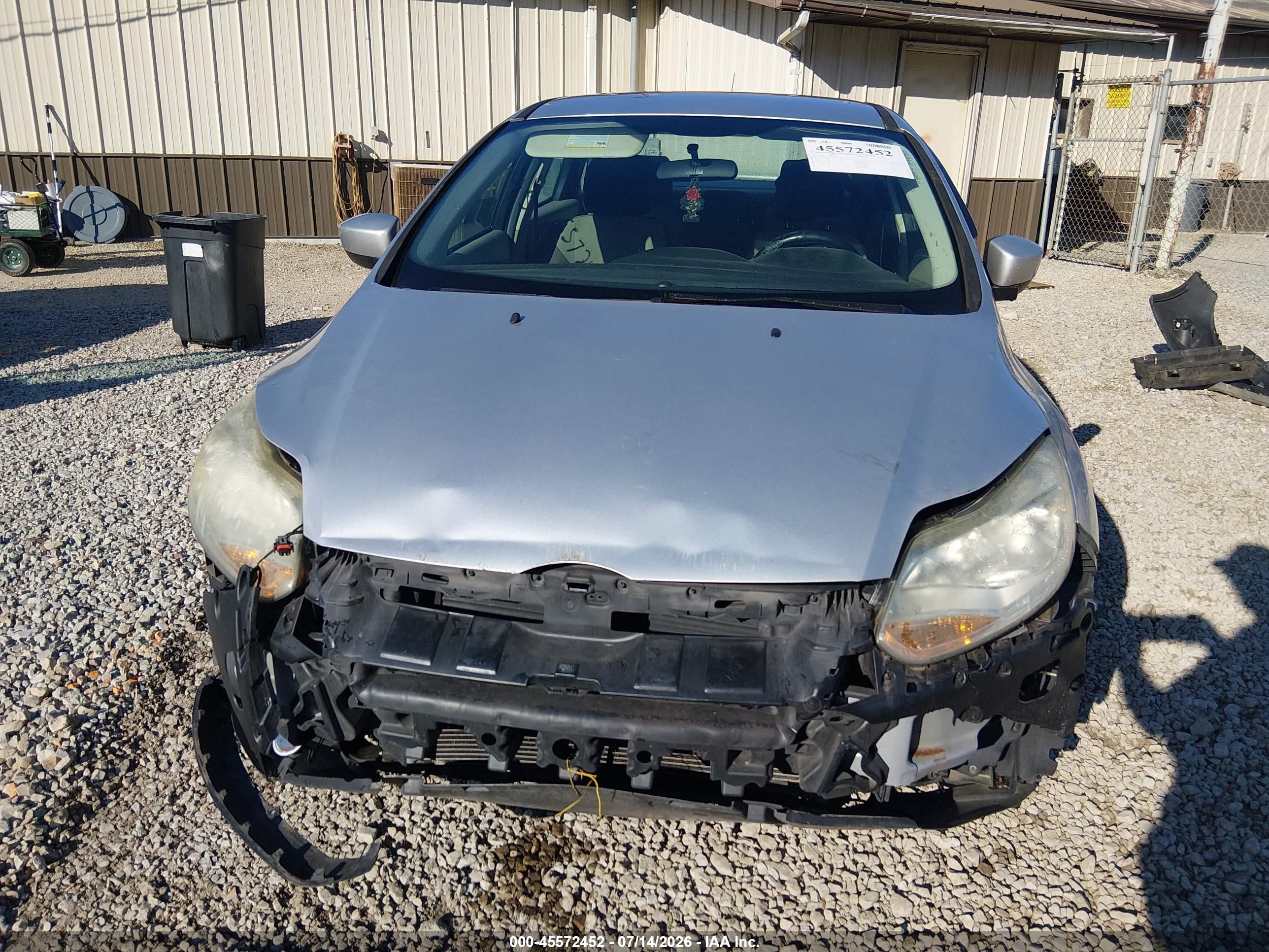 2012 Ford Focus Se Silver vin: 1FAHP3F2XCL413674