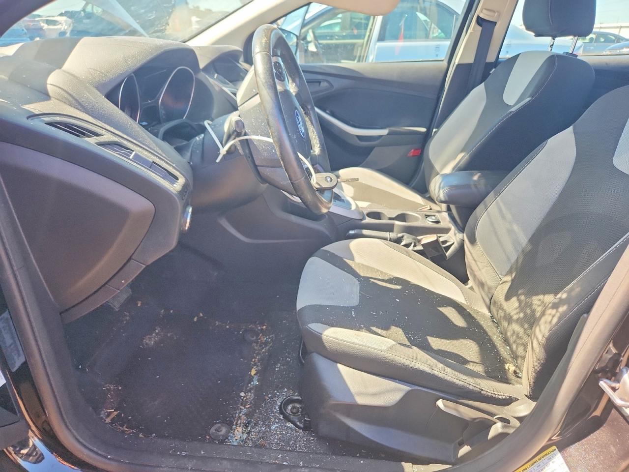 2012 Ford Focus Se Black vin: 1FAHP3F2XCL421466