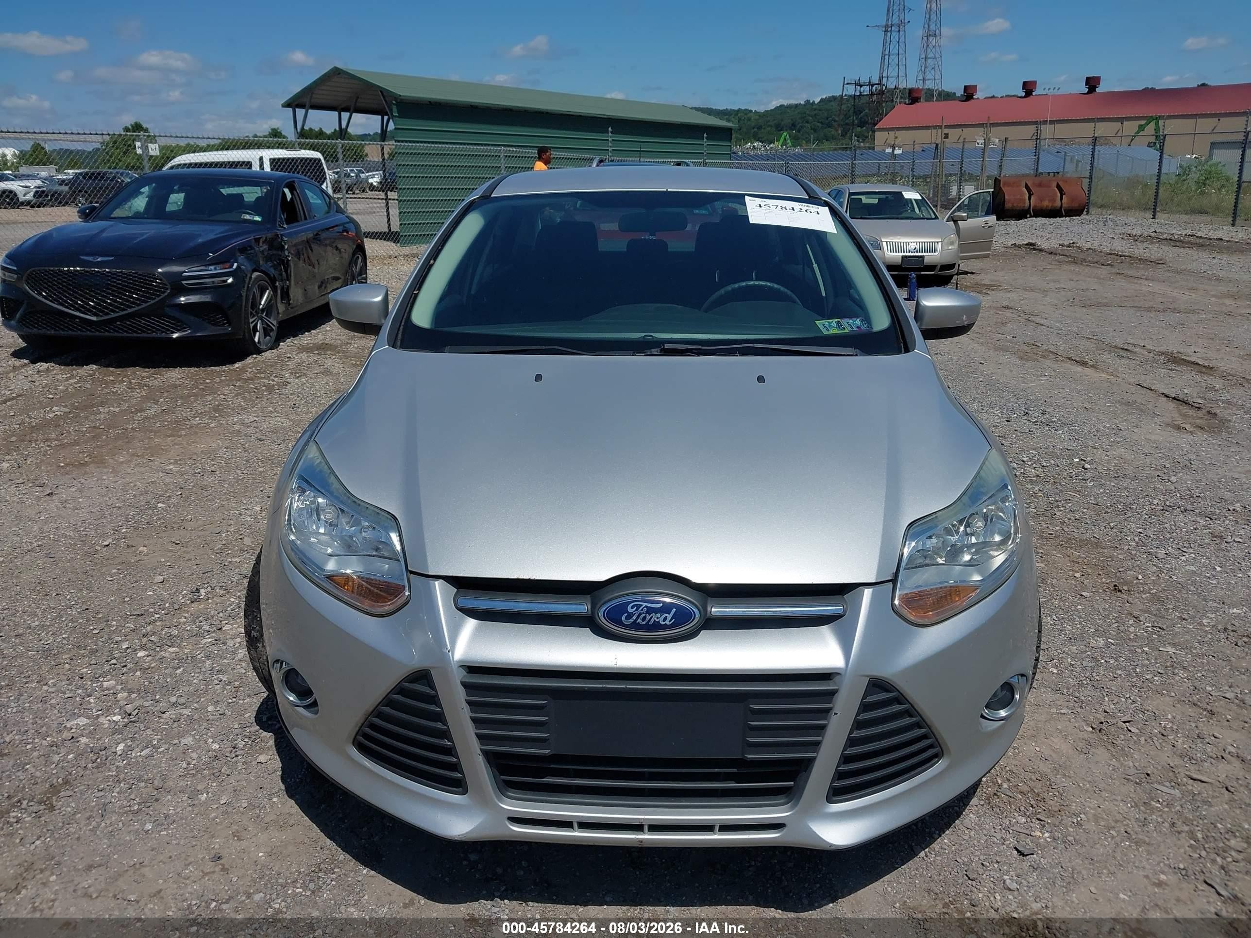 2012 Ford Focus Se Серебряный vin: 1FAHP3F2XCL447100
