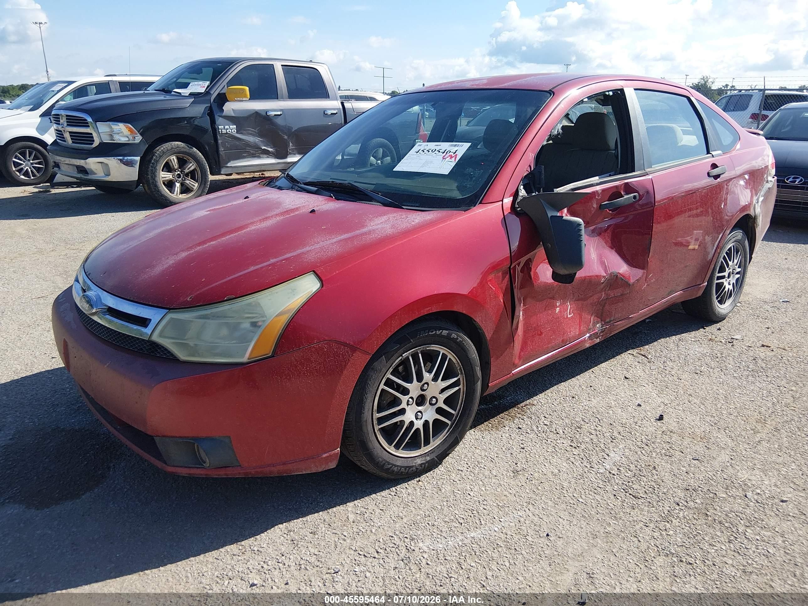 2010 Ford Focus Se Red vin: 1FAHP3FN0AW115799