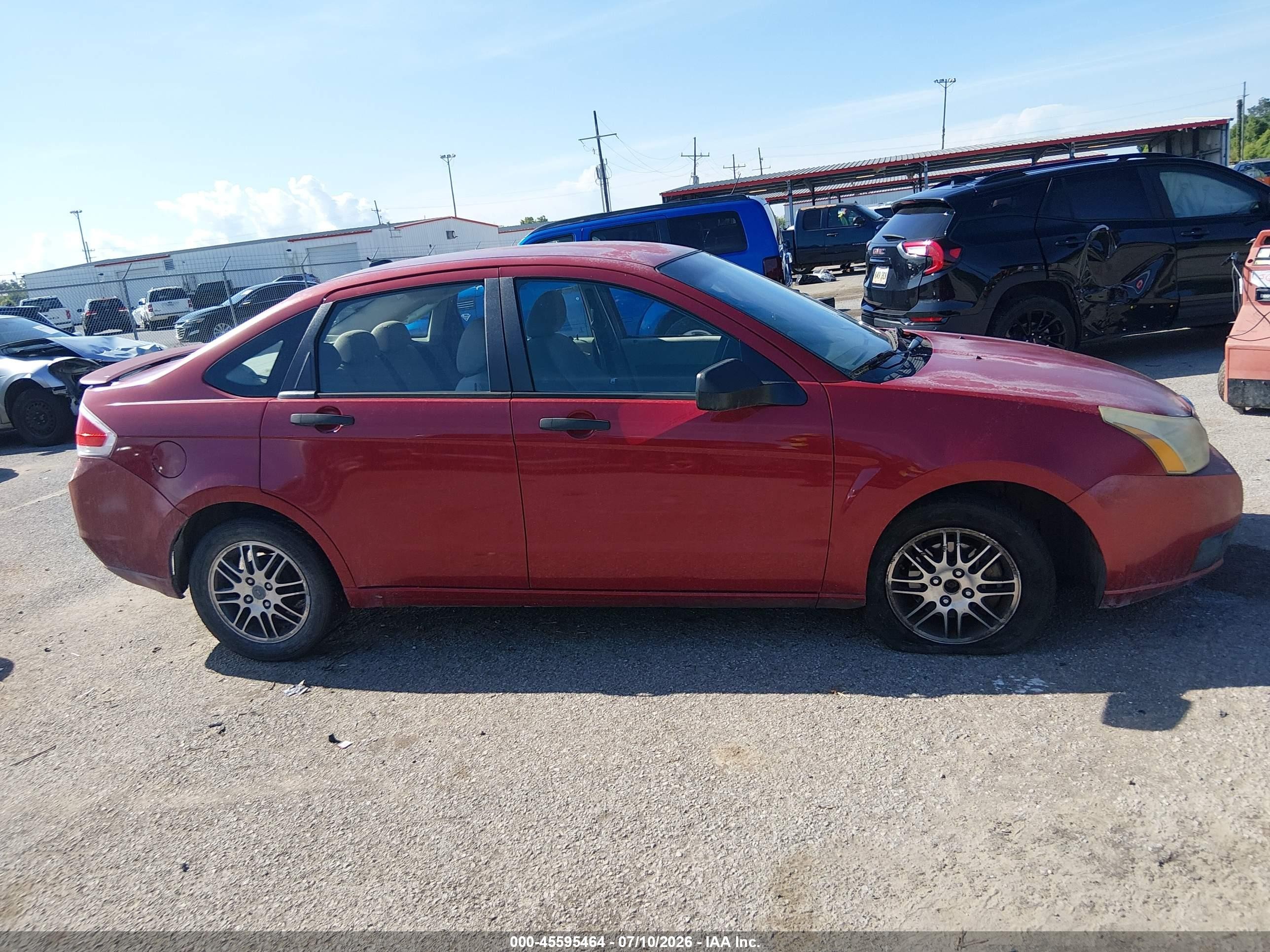 2010 Ford Focus Se Red vin: 1FAHP3FN0AW115799