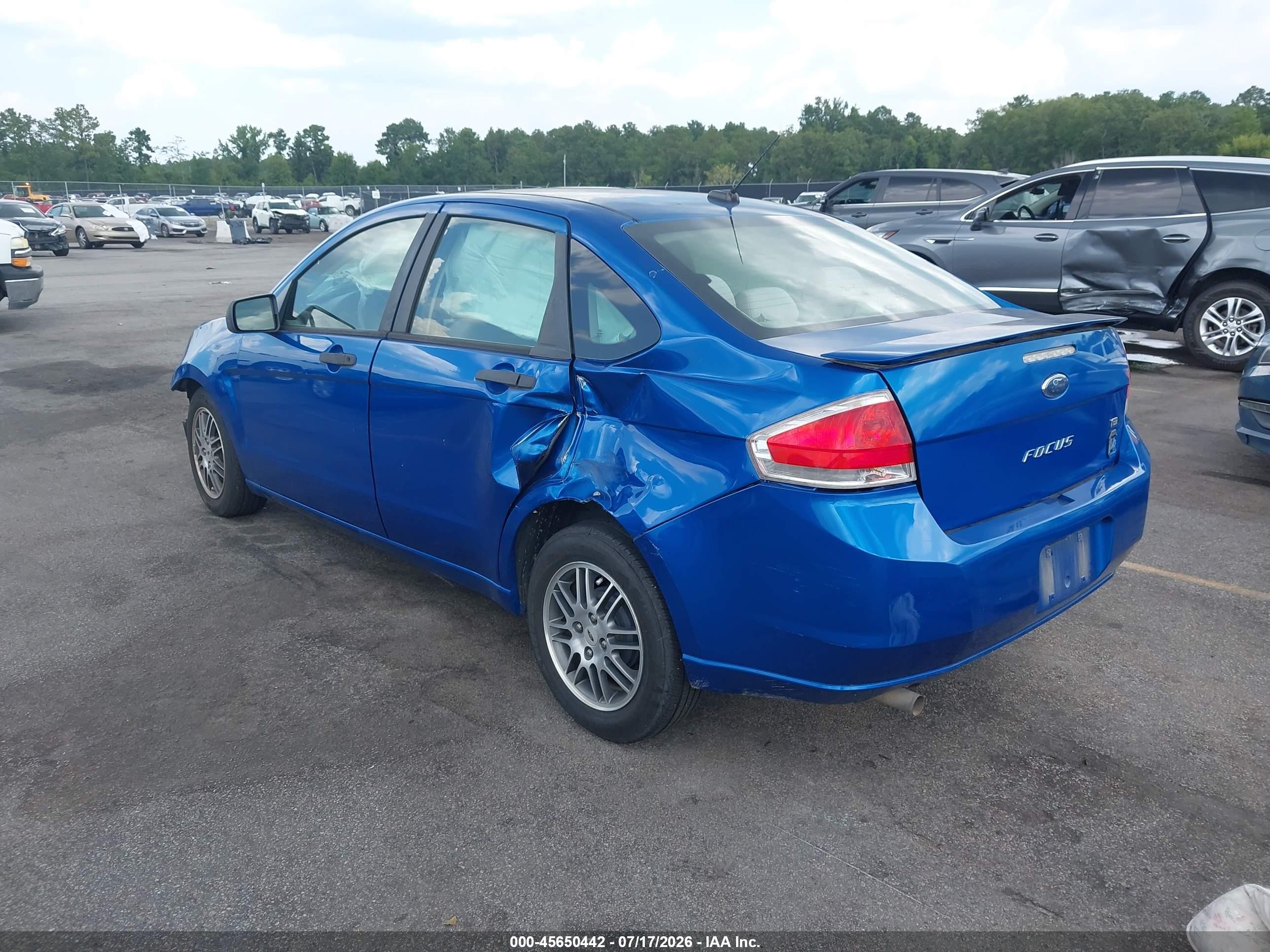 2010 Ford Focus Se Синий vin: 1FAHP3FN0AW116015