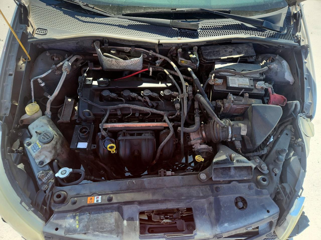 2010 Ford Focus Se Угольный vin: 1FAHP3FN0AW117617