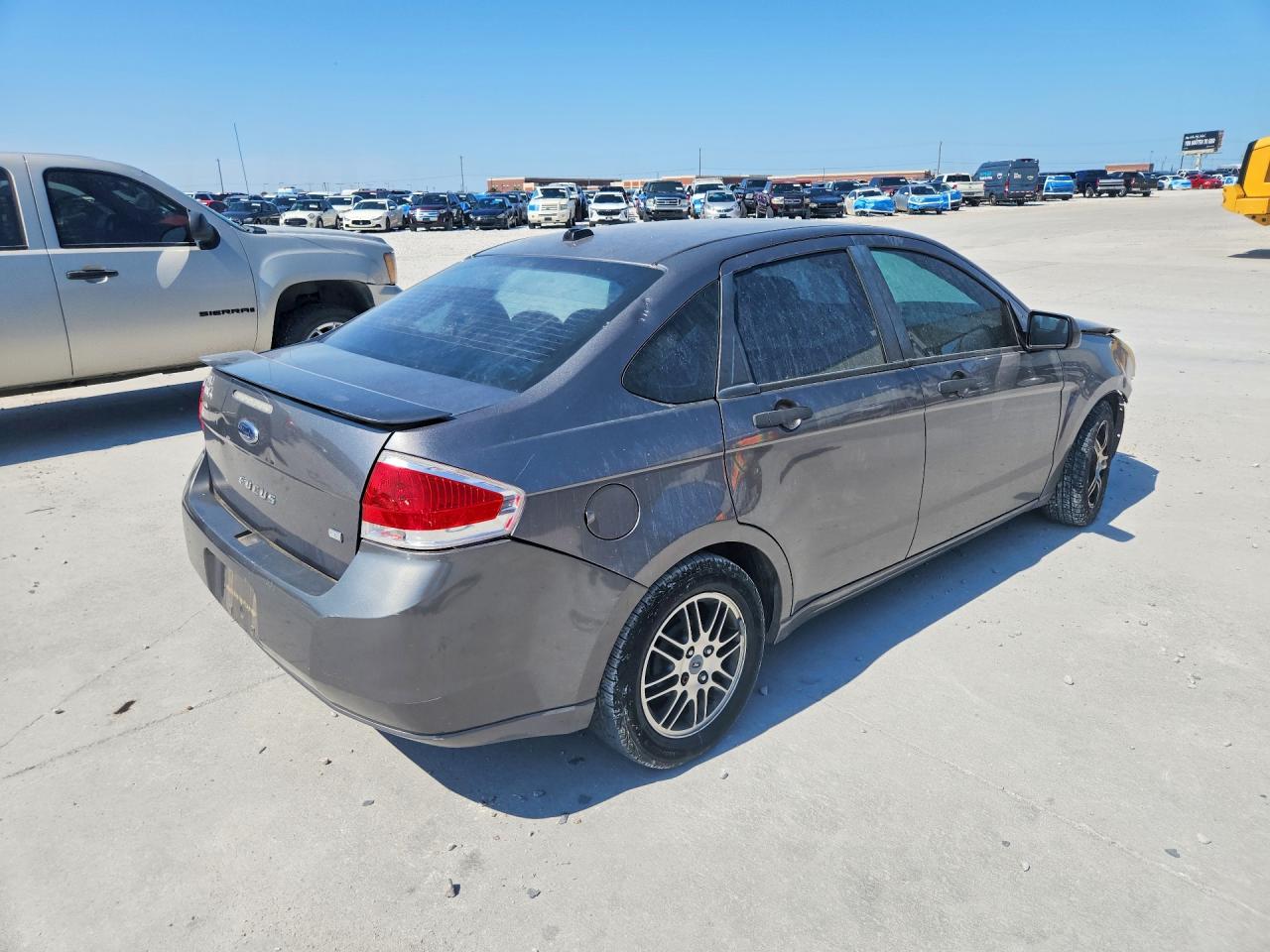 2010 Ford Focus Se Угольный vin: 1FAHP3FN0AW117617