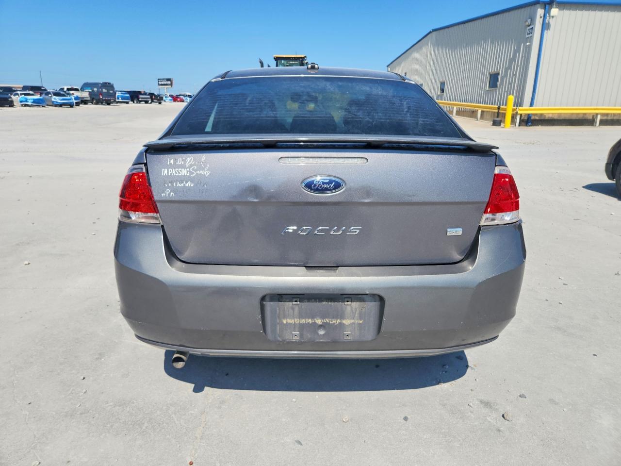 2010 Ford Focus Se Угольный vin: 1FAHP3FN0AW117617