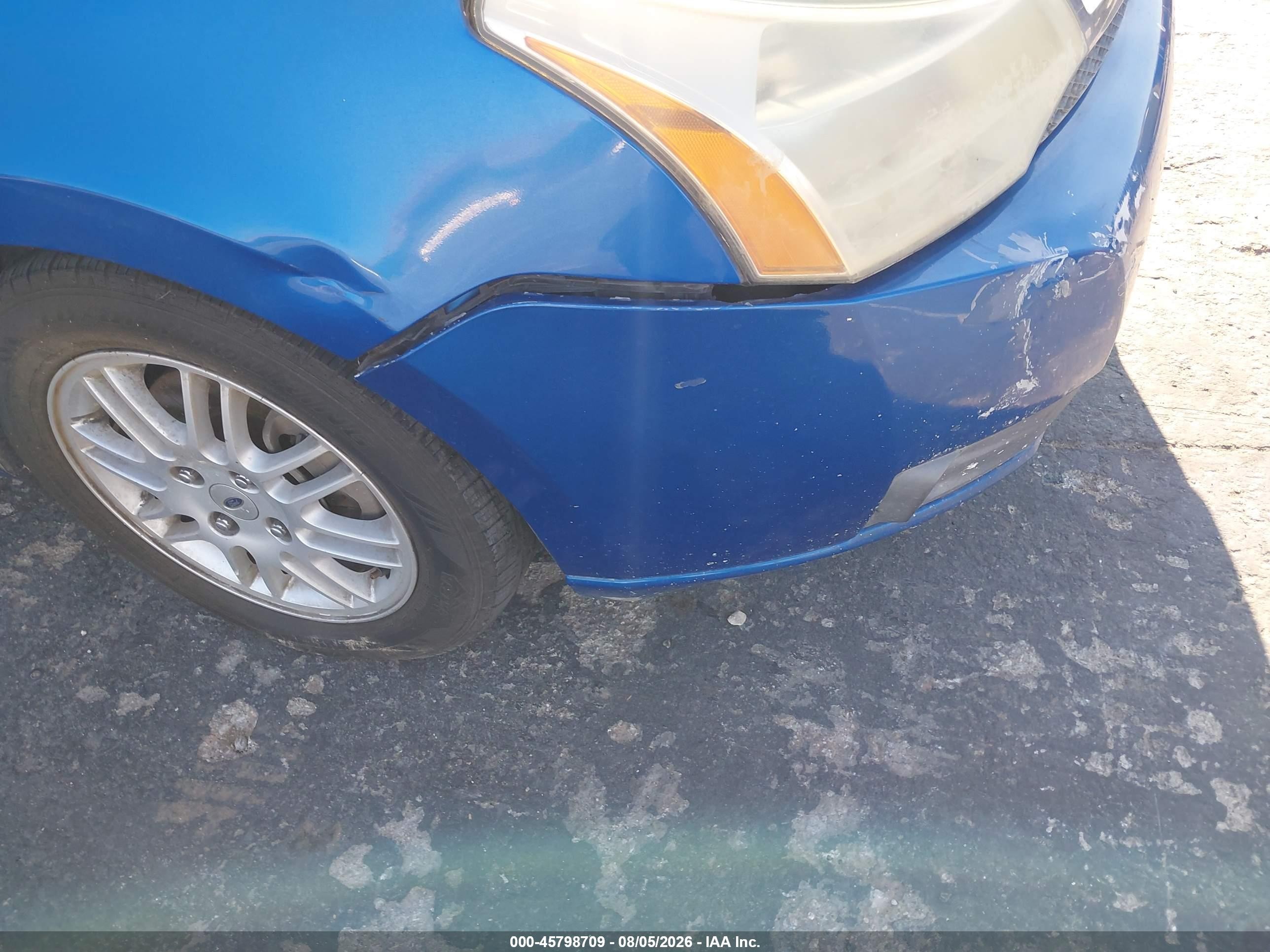 2010 Ford Focus Se Blue vin: 1FAHP3FN0AW121859