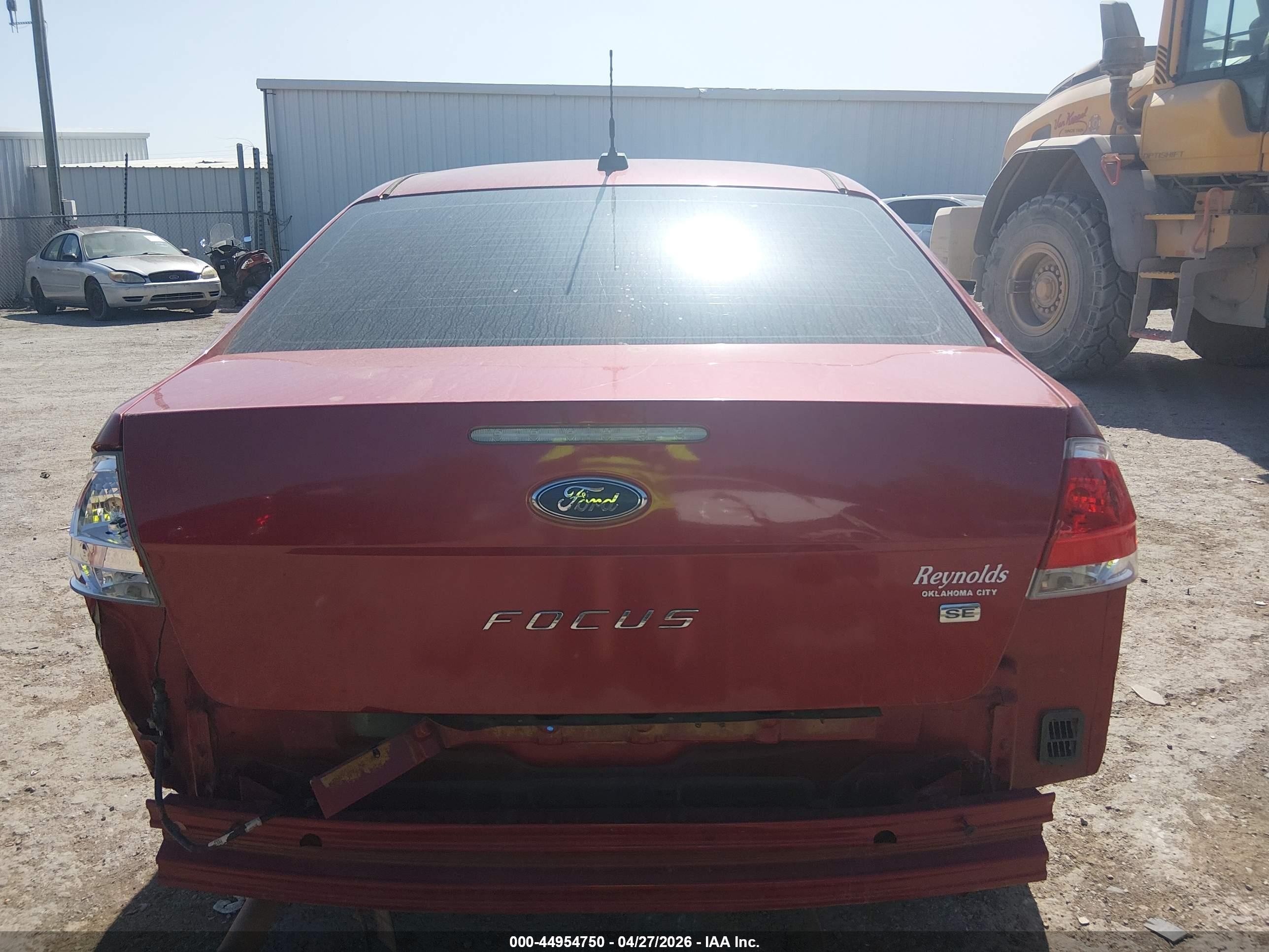2010 Ford Focus Se Red vin: 1FAHP3FN0AW173637