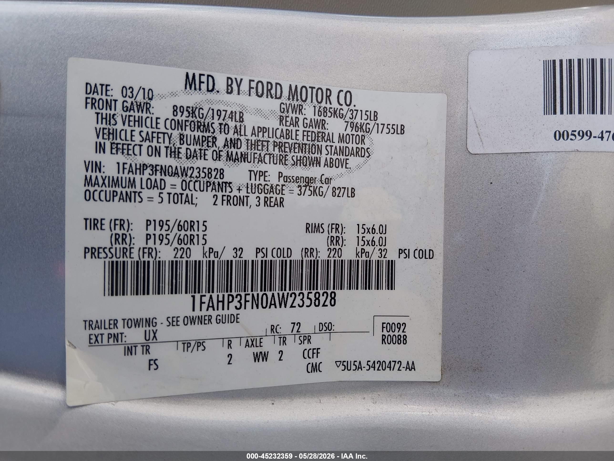 2010 Ford Focus Se Серебряный vin: 1FAHP3FN0AW235828