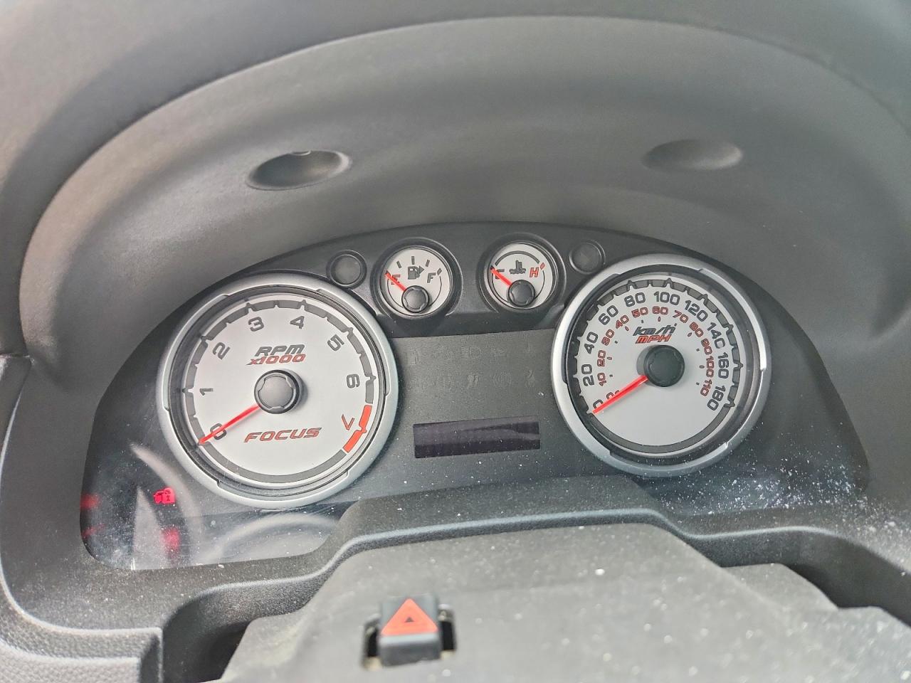 2010 Ford Focus Se Gray vin: 1FAHP3FN0AW240687