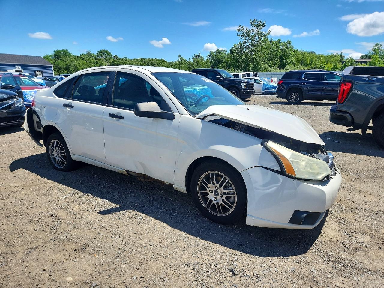 2010 Ford Focus Se White vin: 1FAHP3FN0AW247090
