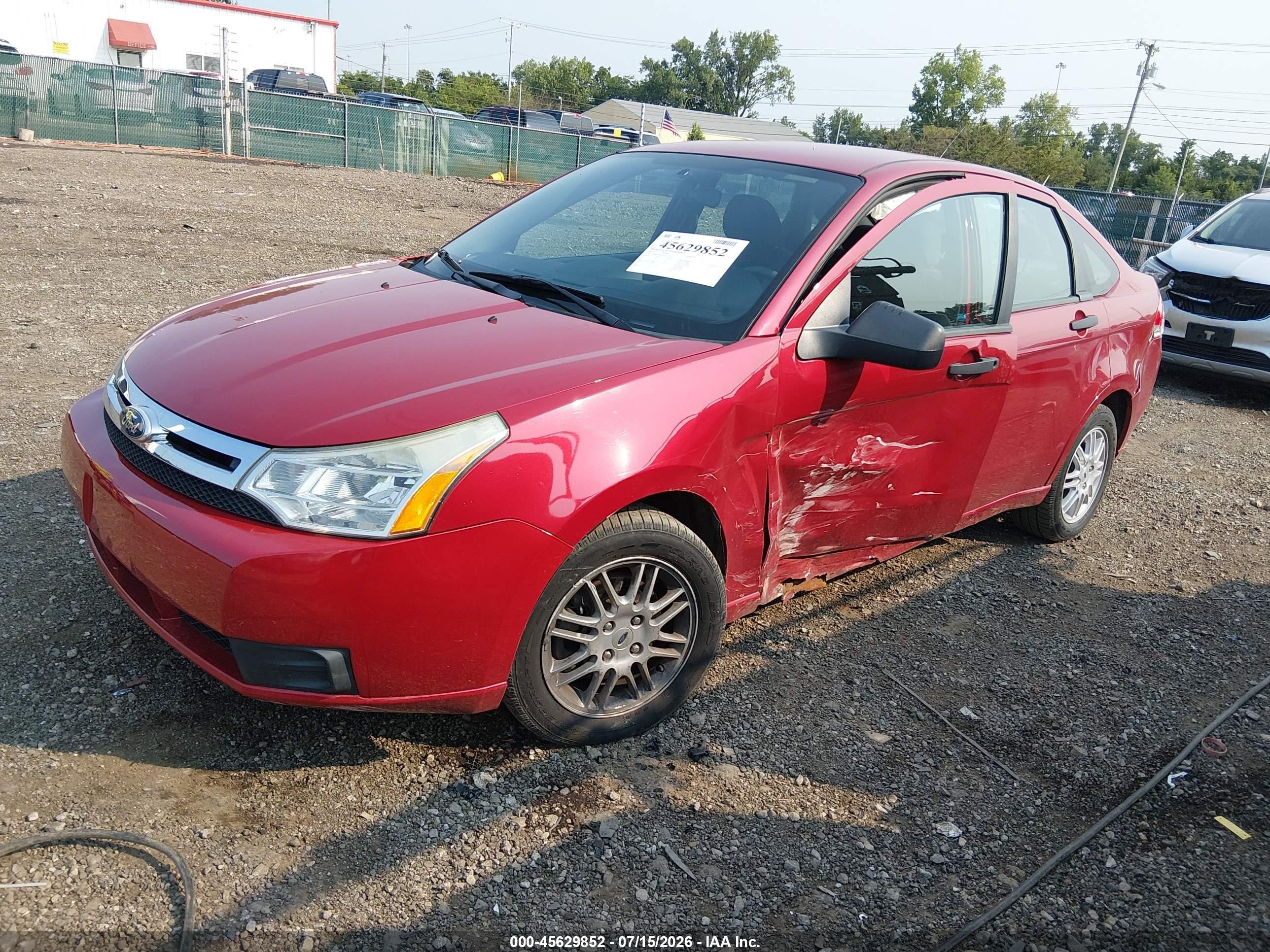 2010 Ford Focus Se Red vin: 1FAHP3FN0AW278212