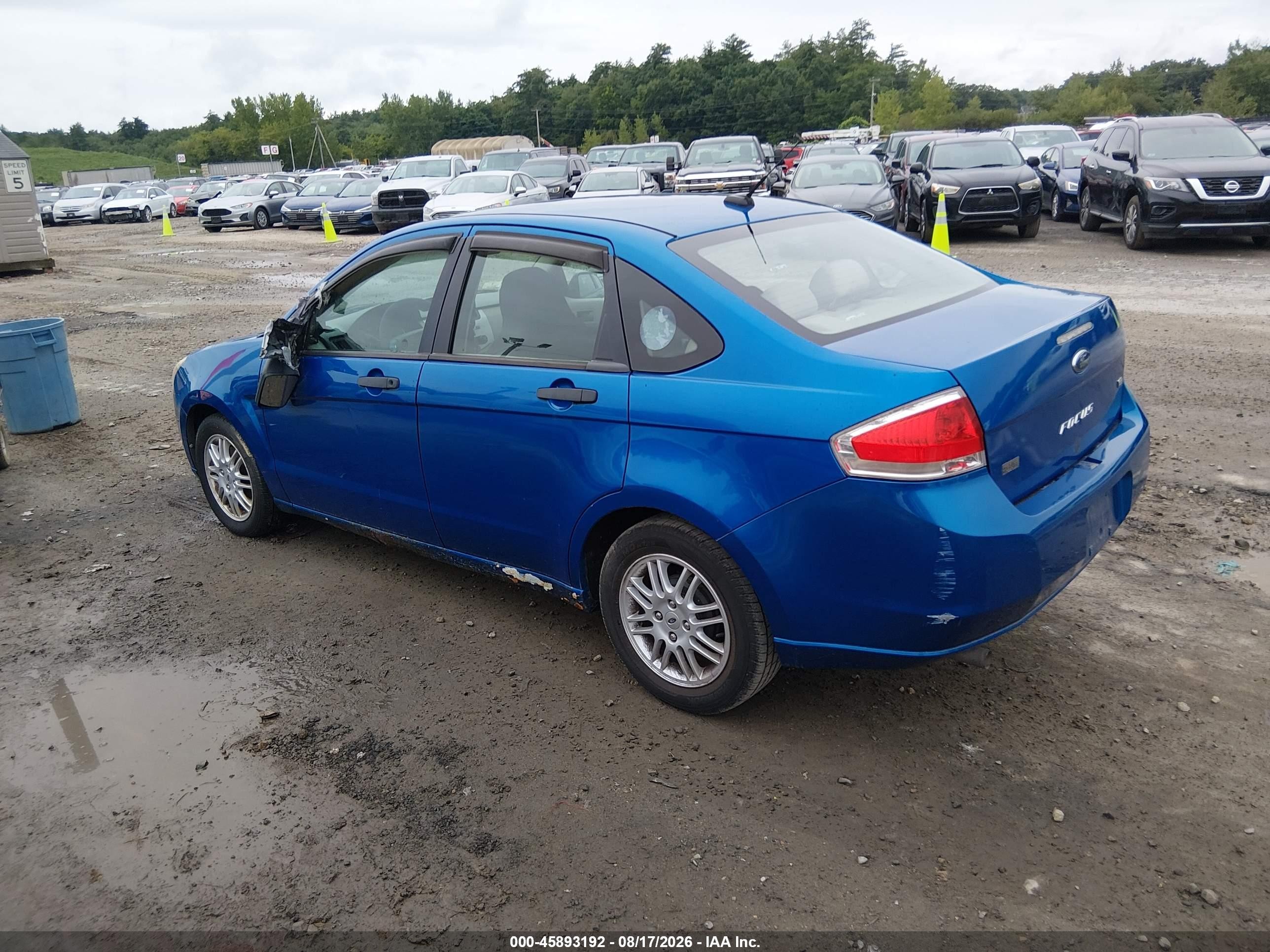 2010 Ford Focus Se Синий vin: 1FAHP3FN0AW298265