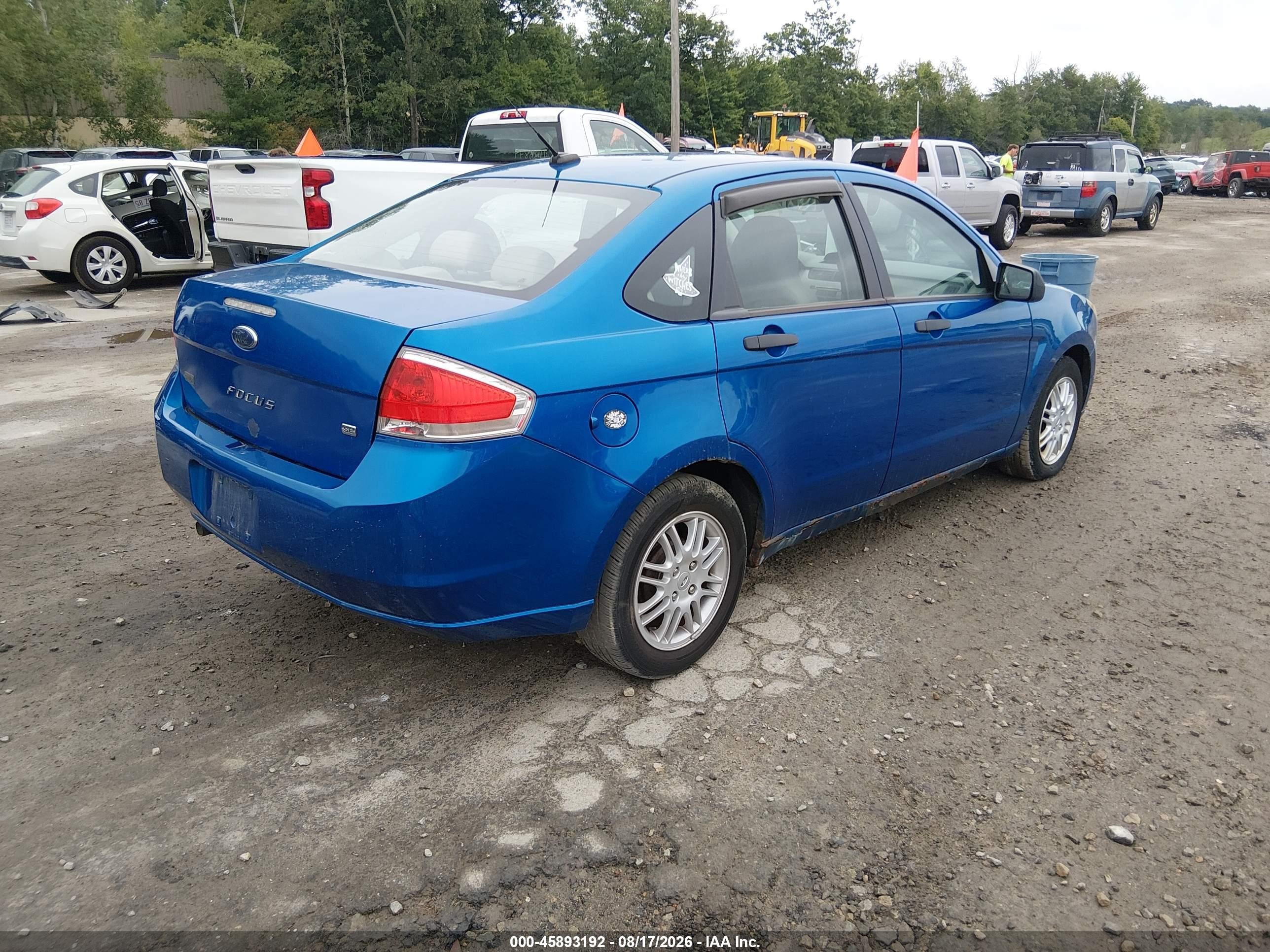 2010 Ford Focus Se Синий vin: 1FAHP3FN0AW298265