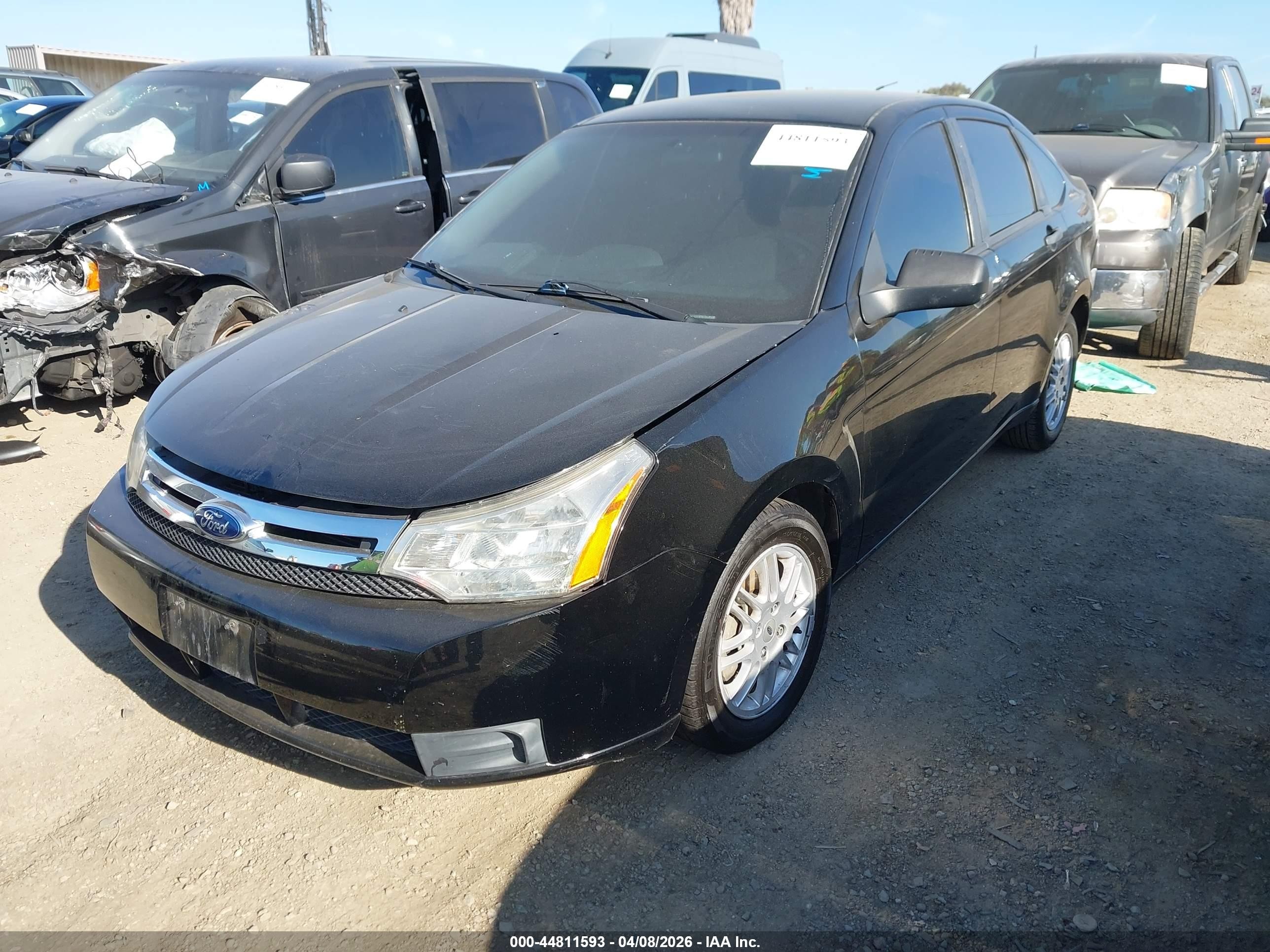 2010 Ford Focus Se Black vin: 1FAHP3FN0AW299206