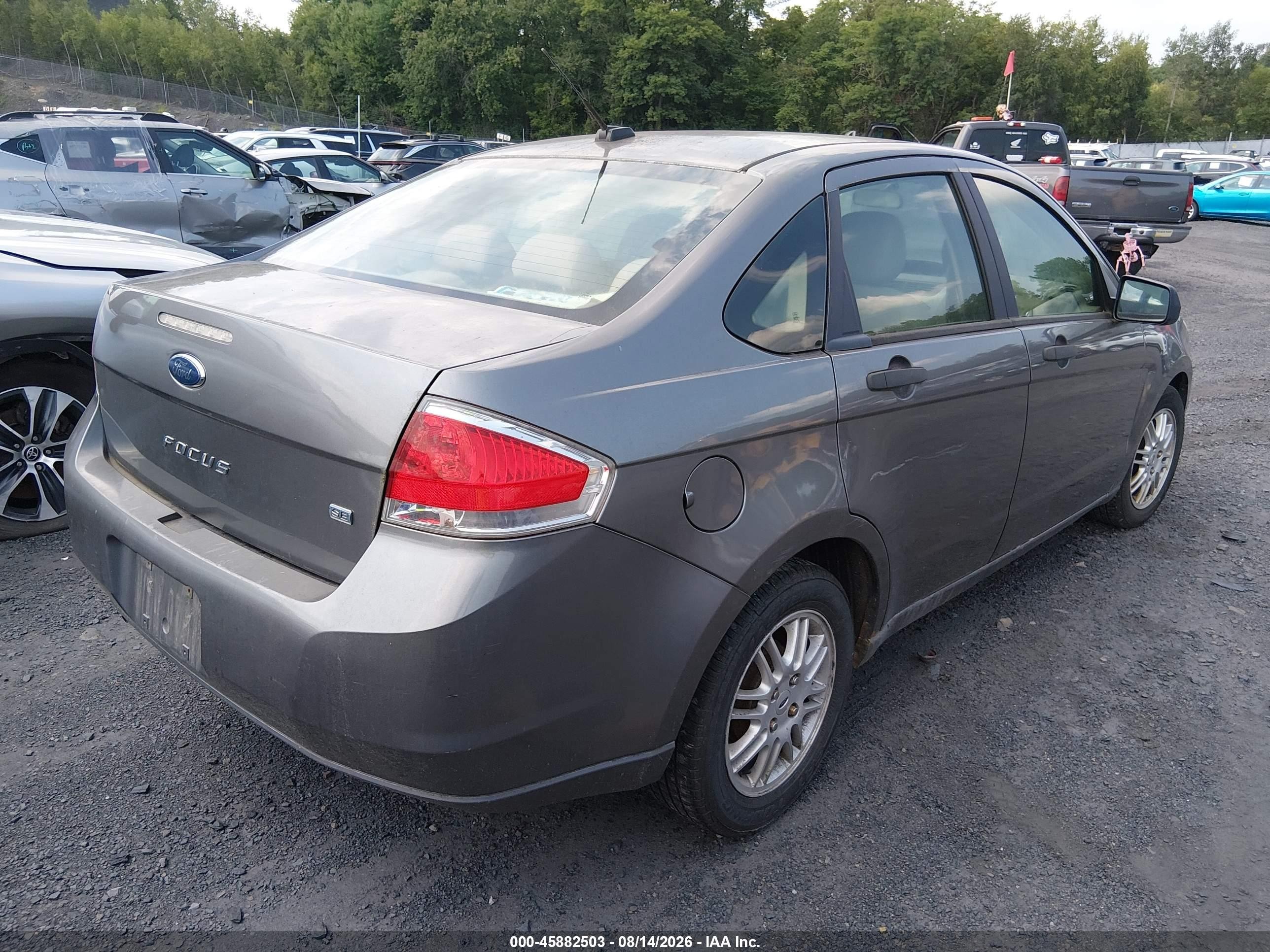 2011 Ford Focus Se Gray vin: 1FAHP3FN0BW115092