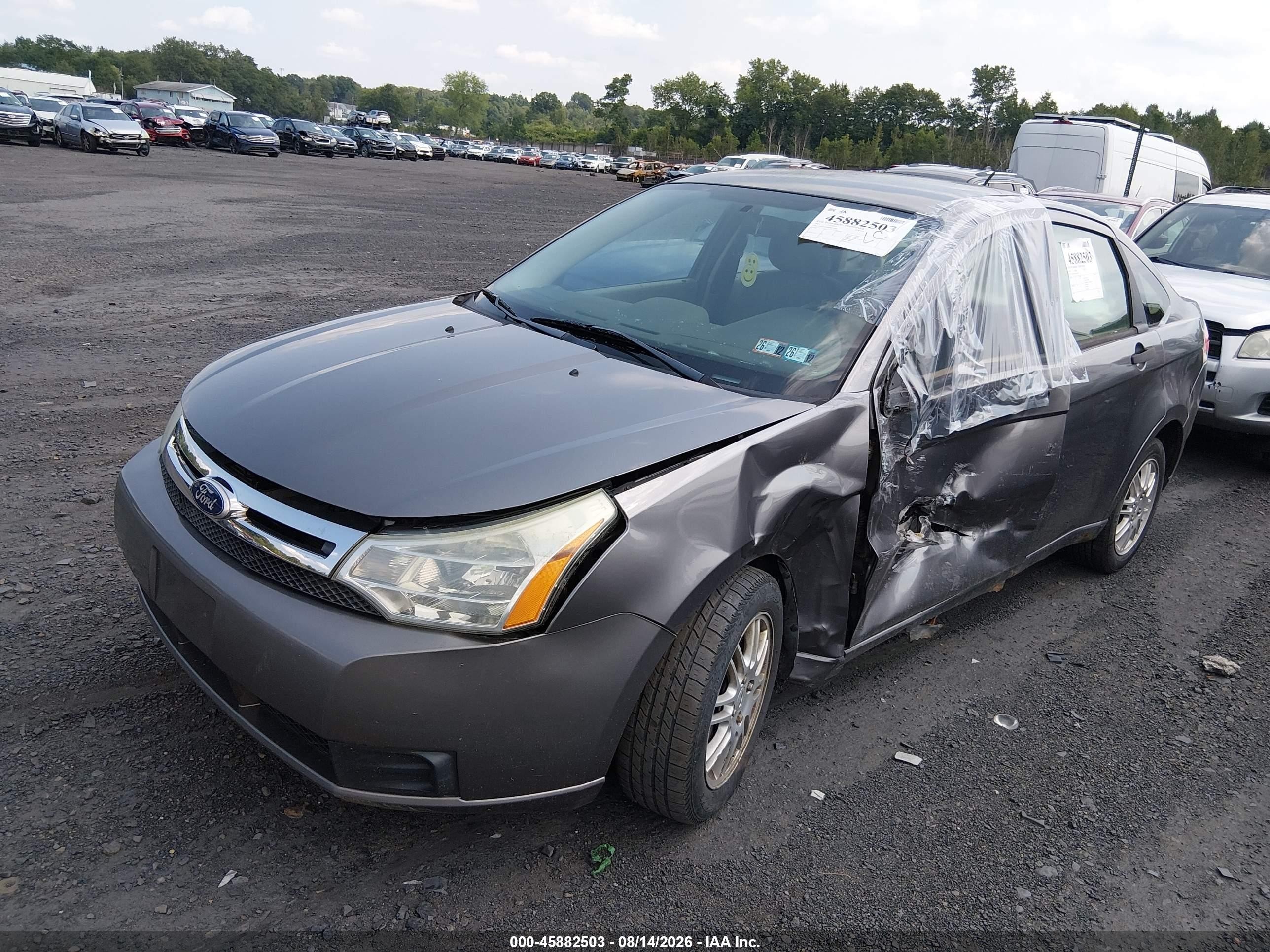 2011 Ford Focus Se Gray vin: 1FAHP3FN0BW115092