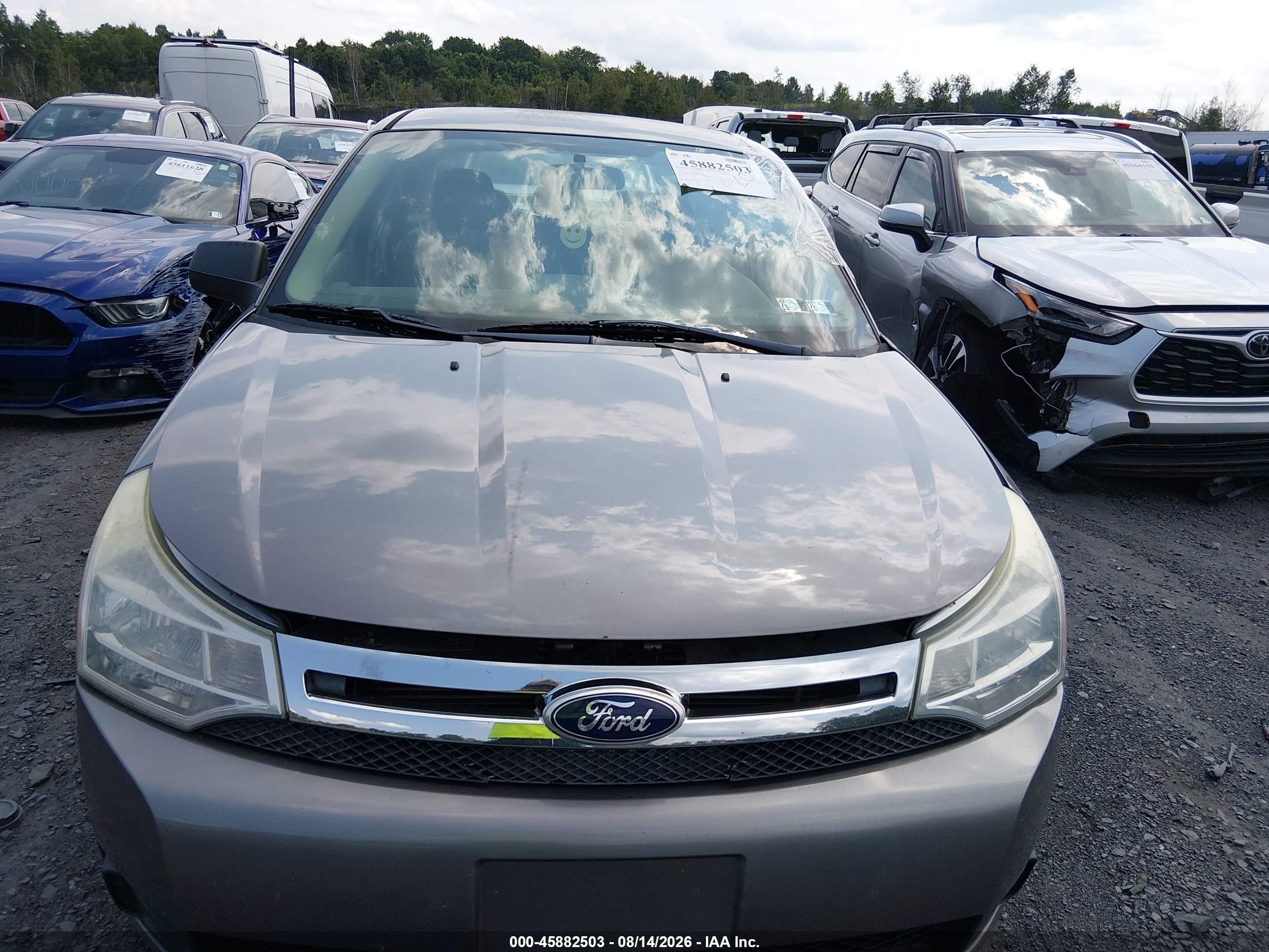 2011 Ford Focus Se Gray vin: 1FAHP3FN0BW115092