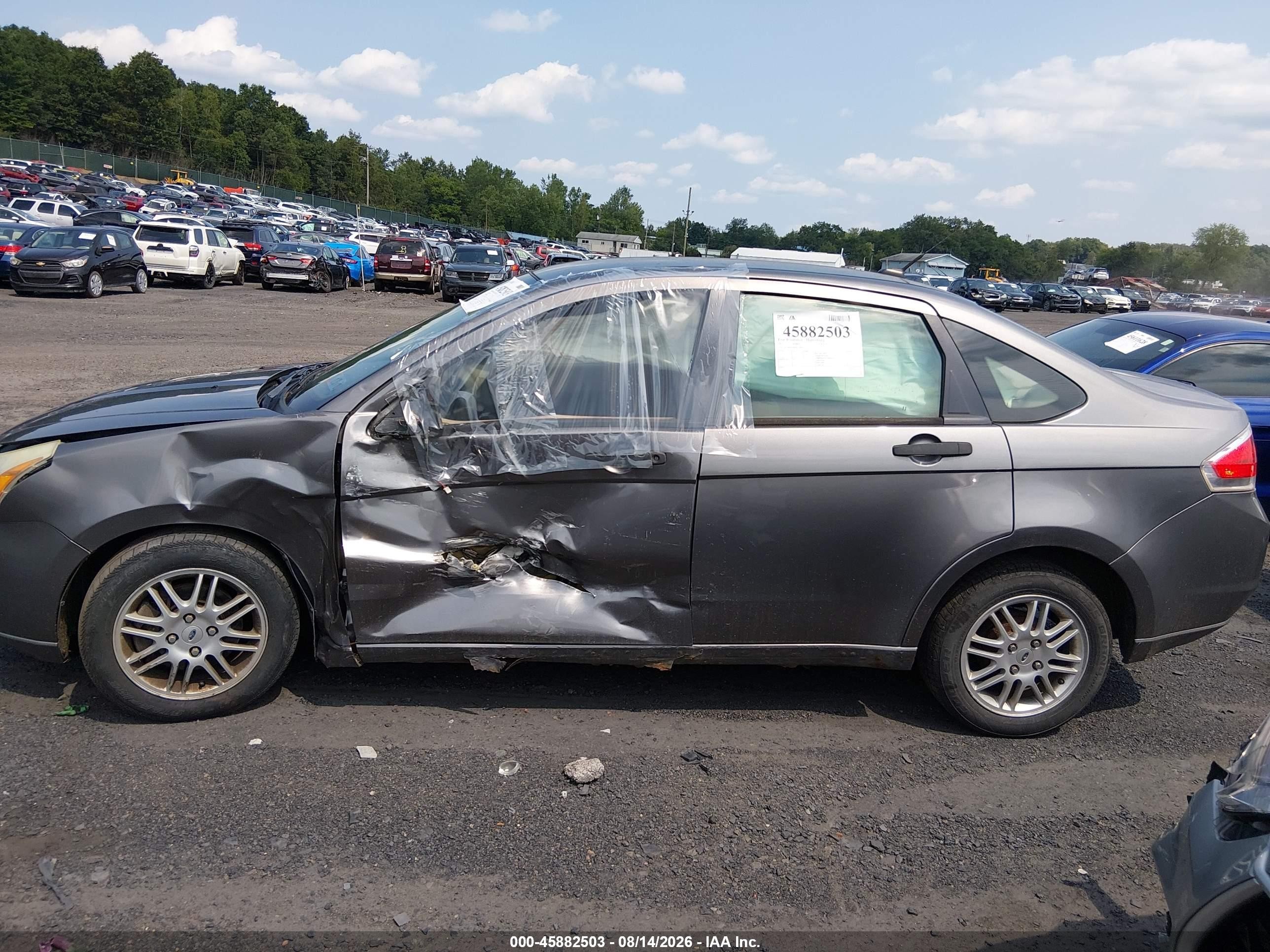 2011 Ford Focus Se Gray vin: 1FAHP3FN0BW115092