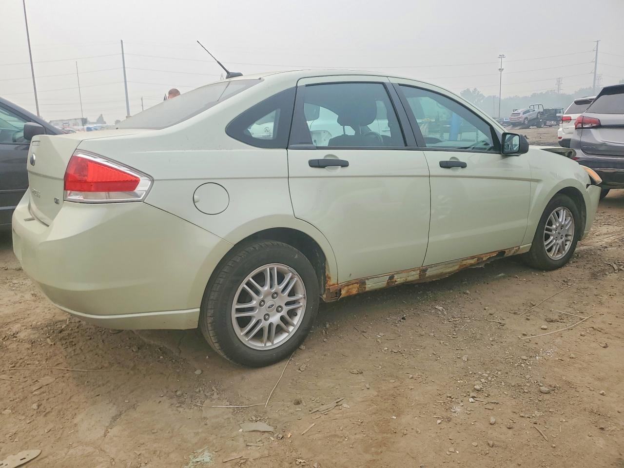 2011 Ford Focus Se Green vin: 1FAHP3FN0BW129560
