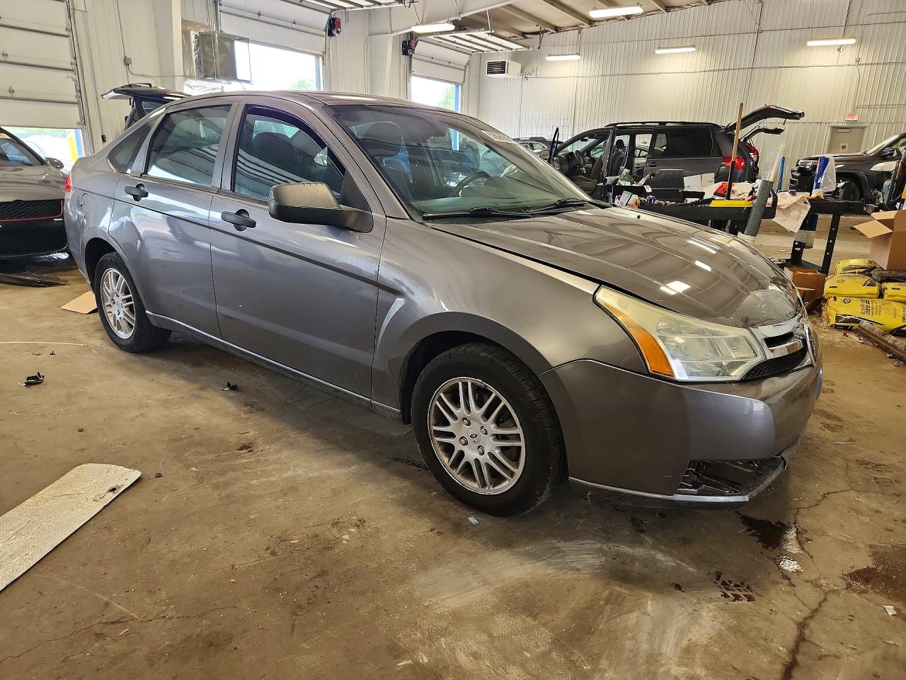 2011 Ford Focus Se Gray vin: 1FAHP3FN0BW149582