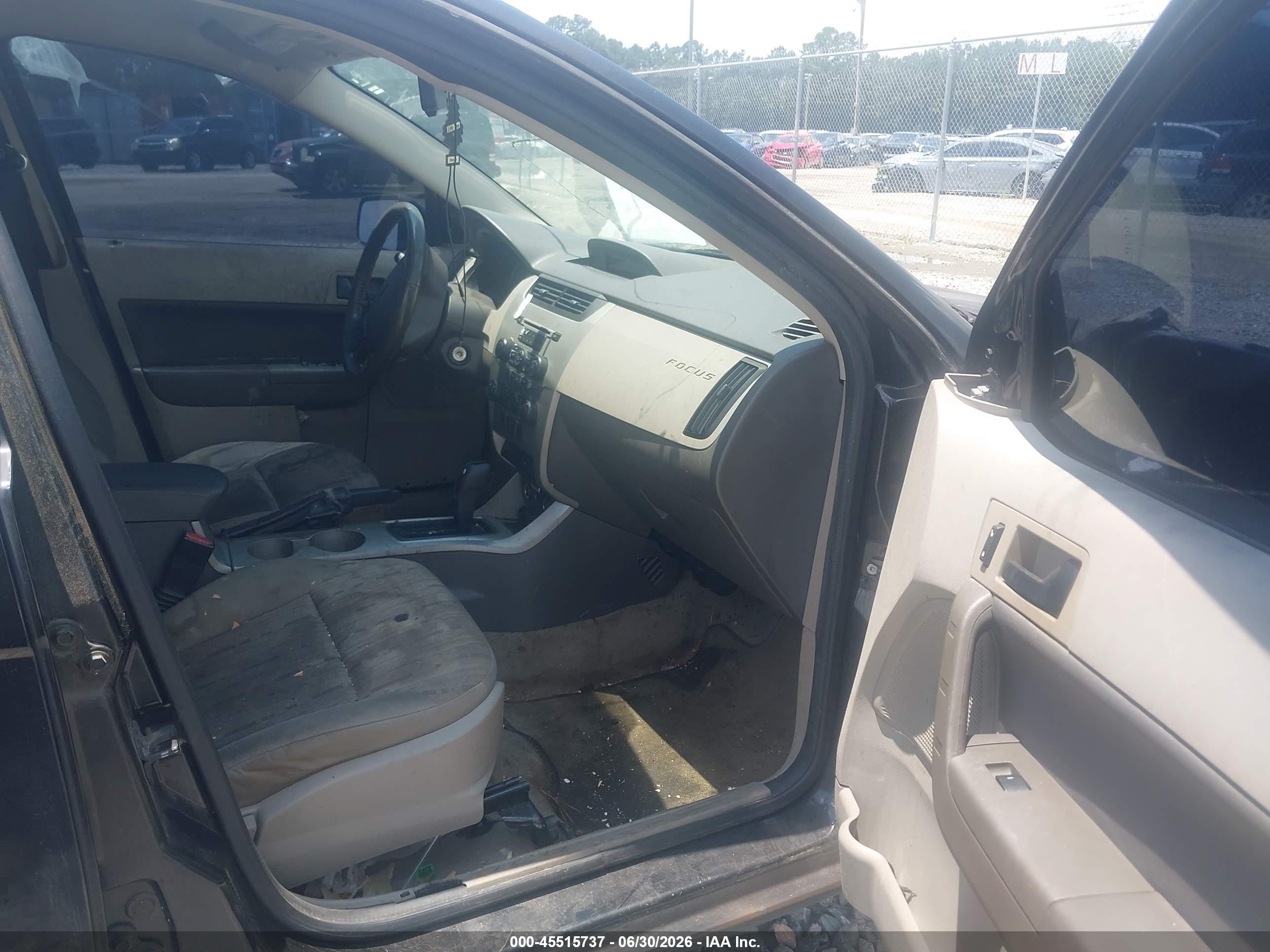 2011 Ford Focus Se Black vin: 1FAHP3FN0BW158752