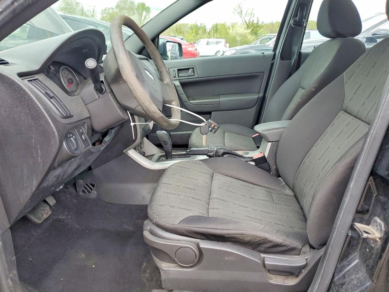2011 Ford Focus Se Black vin: 1FAHP3FN0BW176877